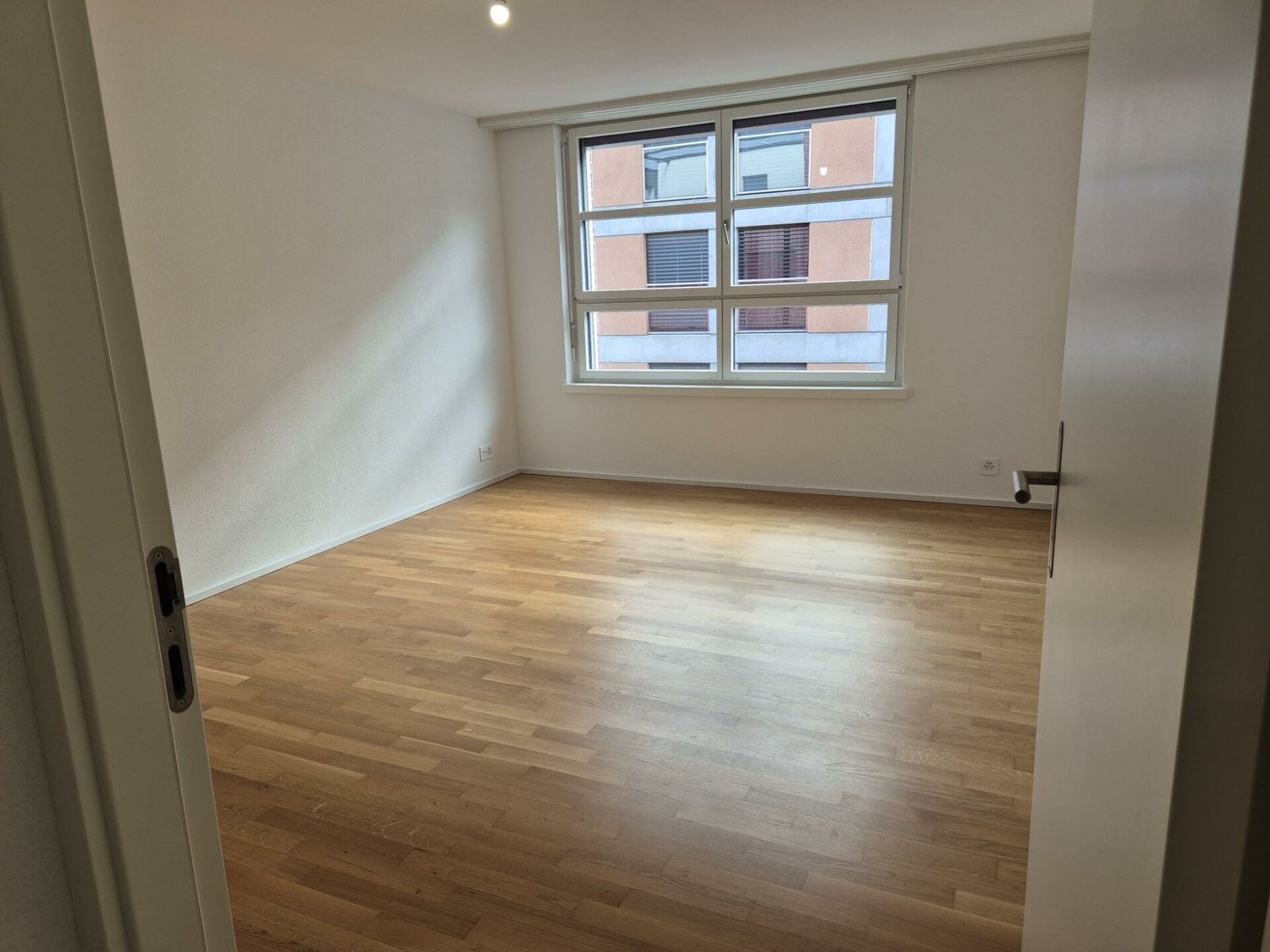 3 rooms apartment, photo 1 sur 9