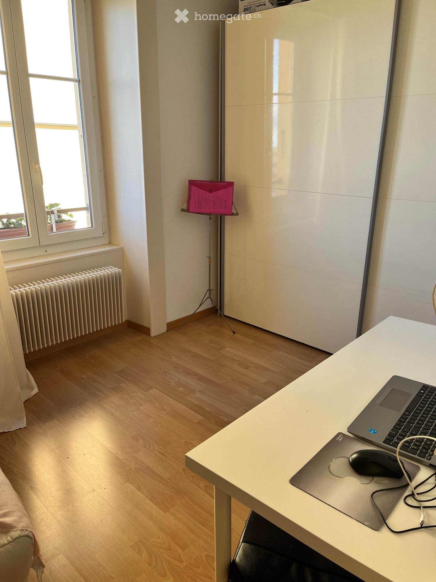 1 room single room