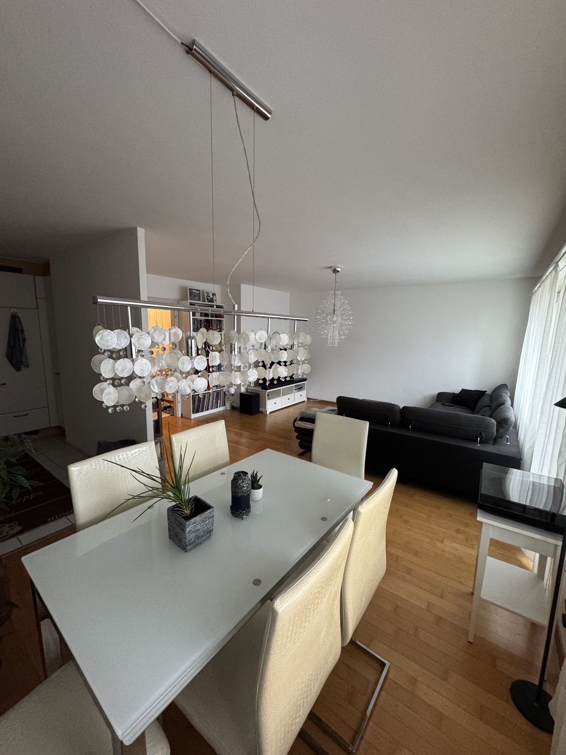Appartement de 2 ½ pièces, photo 1 sur 6