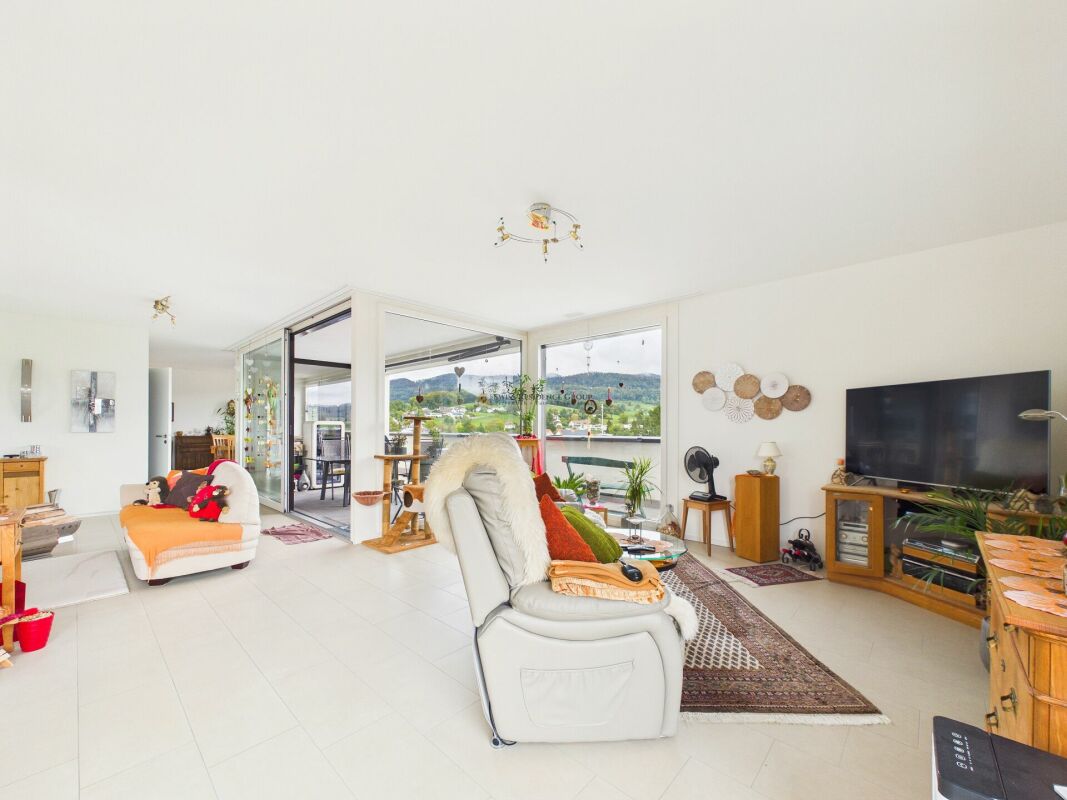 Appartement en attique de 3 pièces, photo 8 sur 10