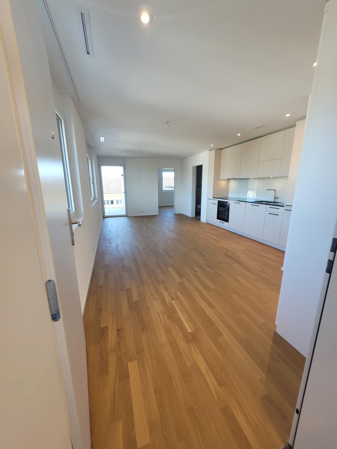 Appartement de 2 ½ pièces, photo 1 sur 7