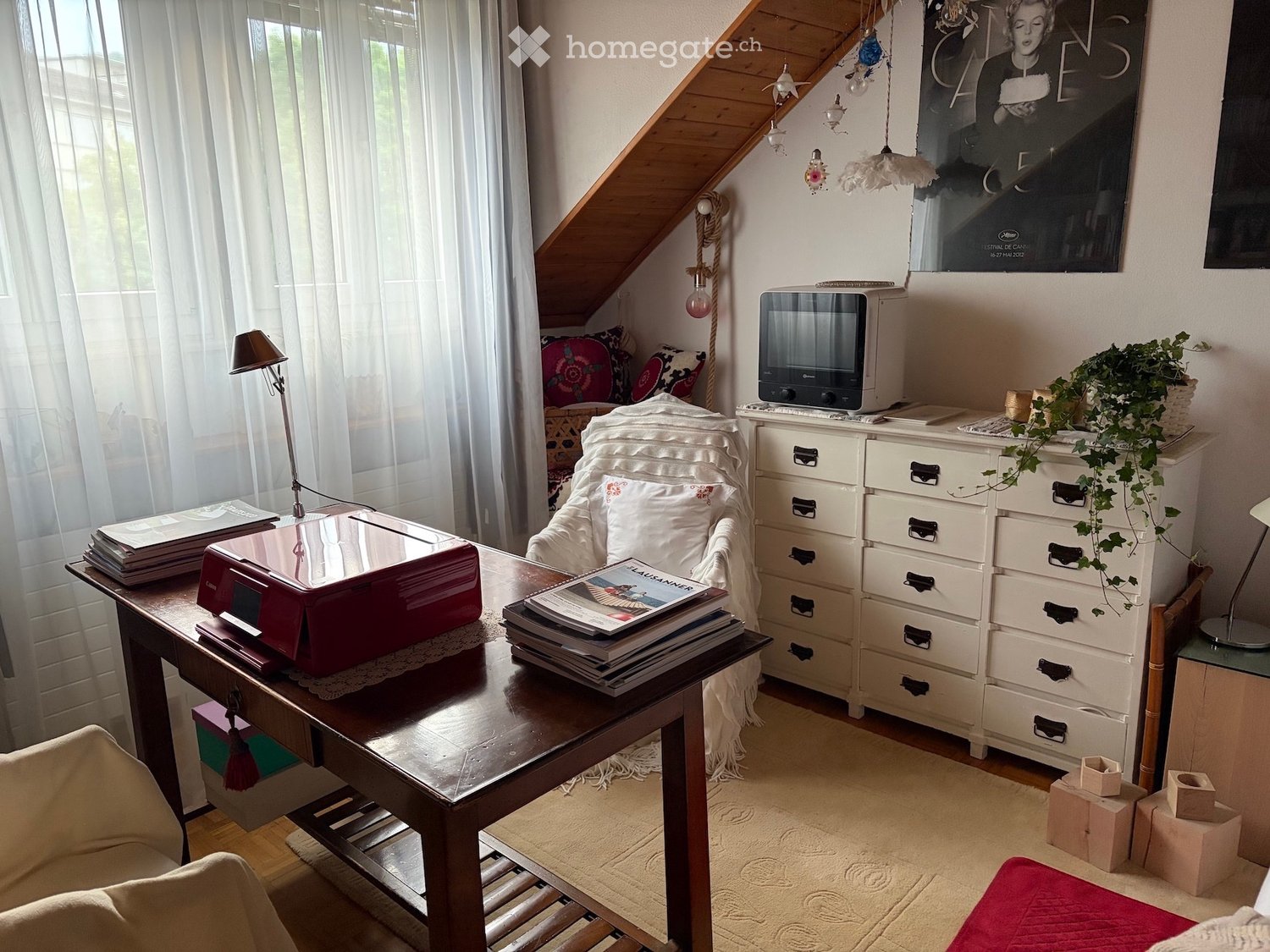 1 room single room