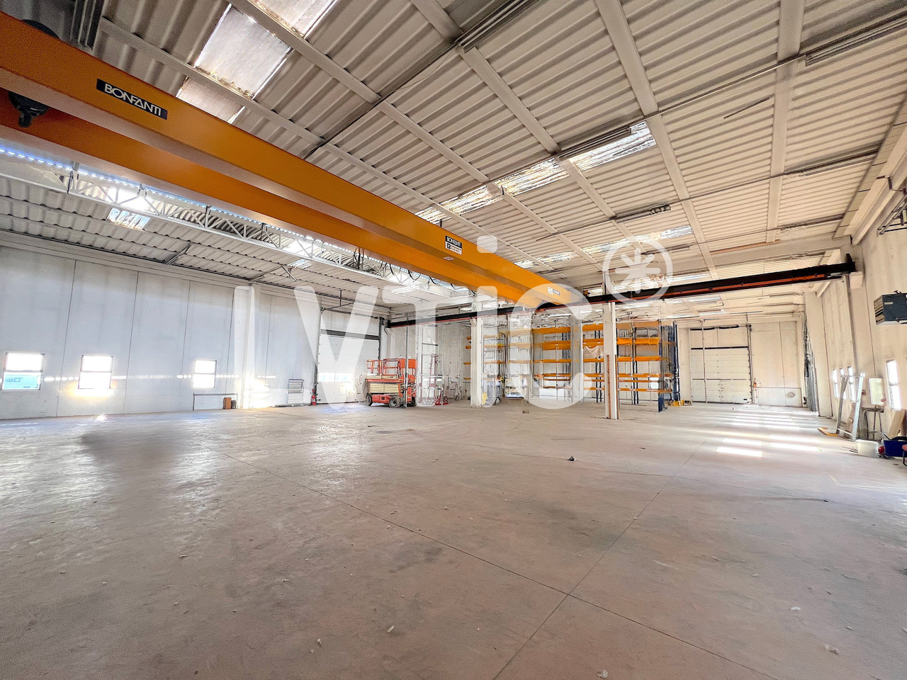 2000m² industrial object