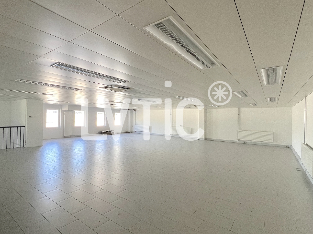 2000m² industrial object