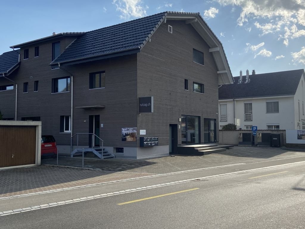 72m² commercial, photo 1 sur 5