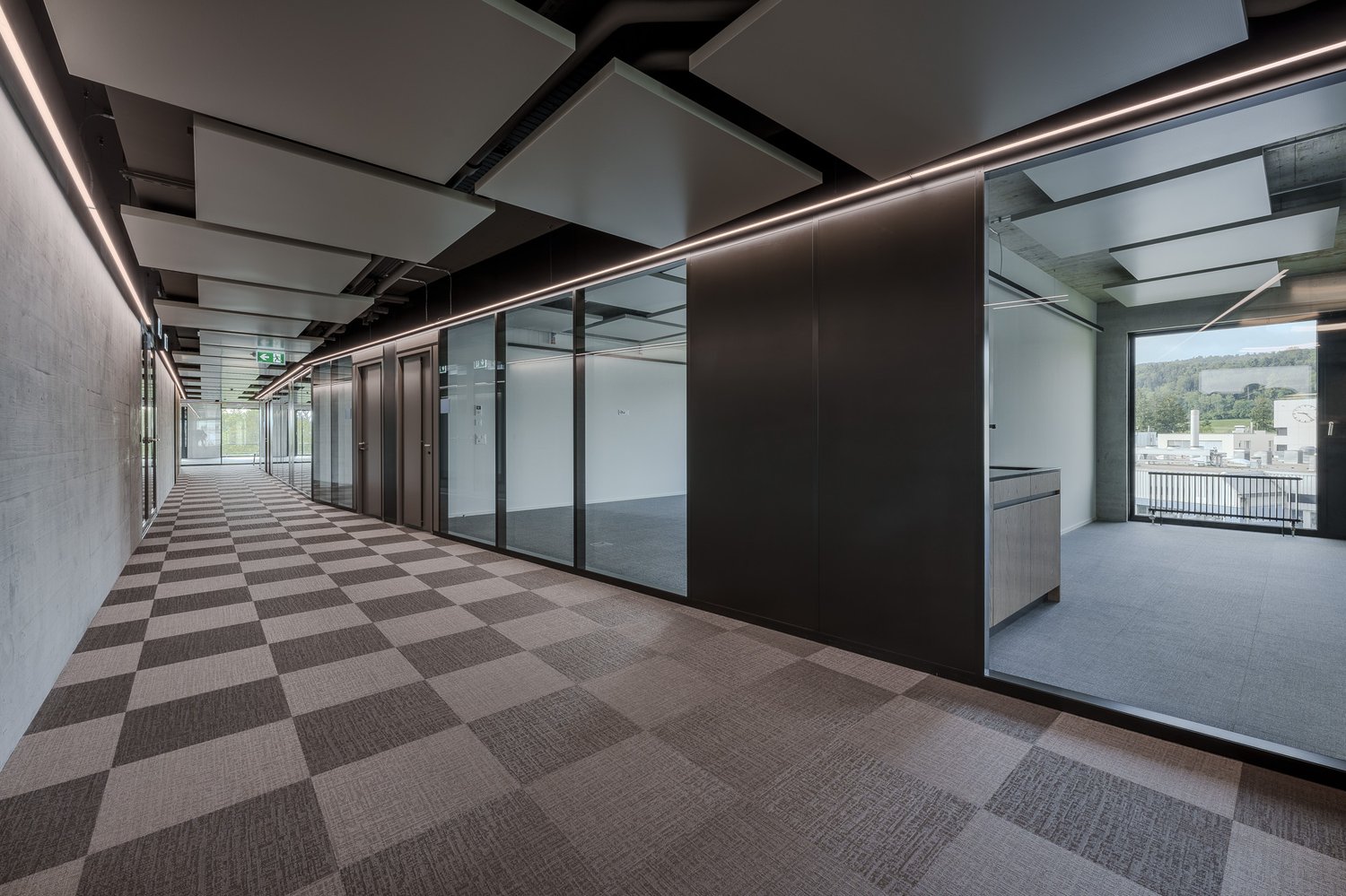 97m² bureau