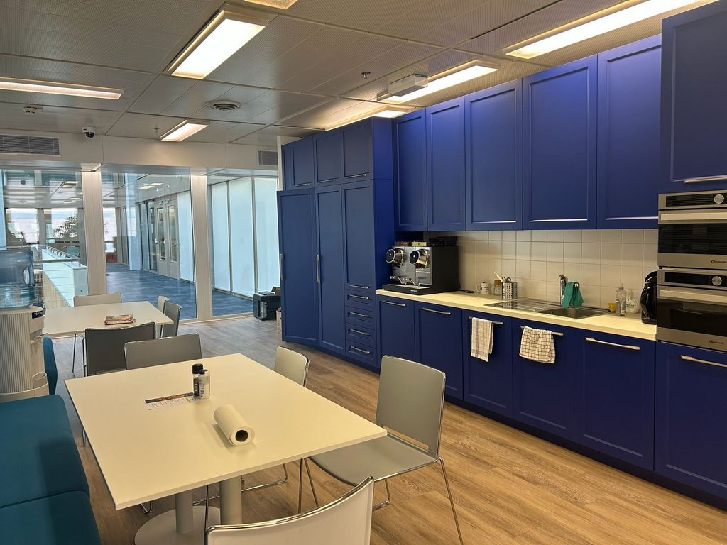 142m² office, photo 5 sur 7