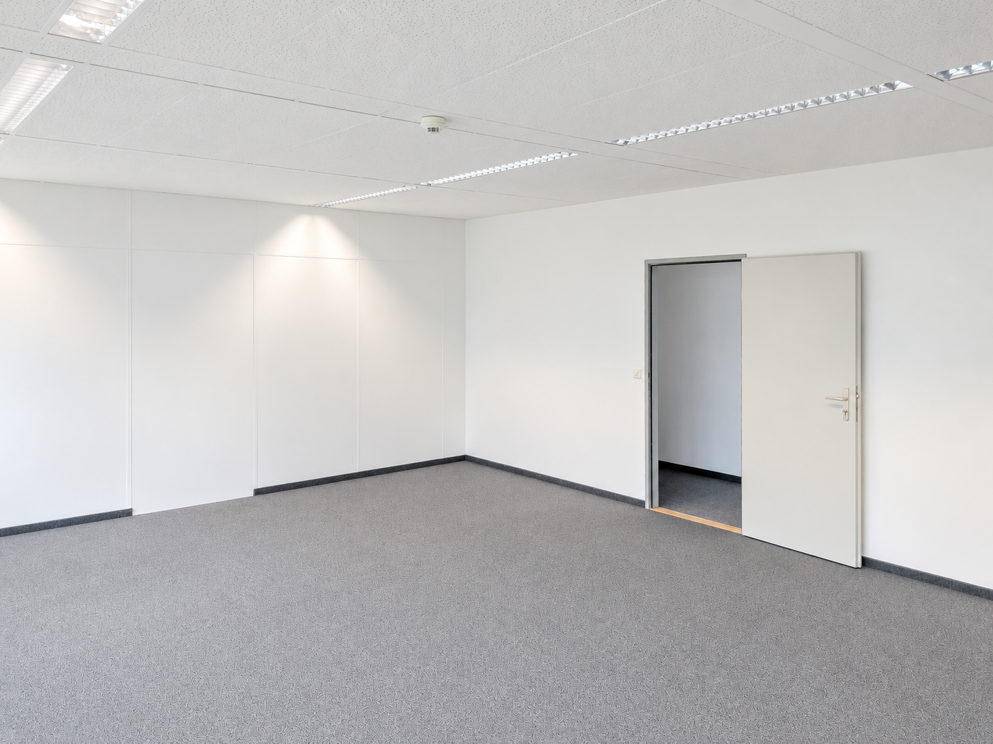 64m² bureau