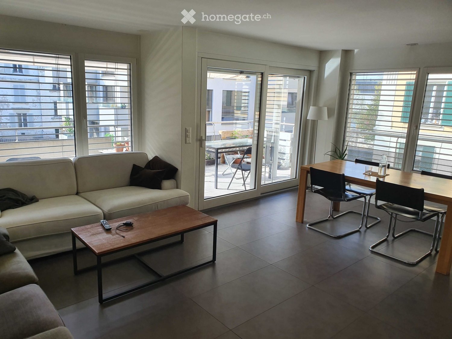 1 room single room