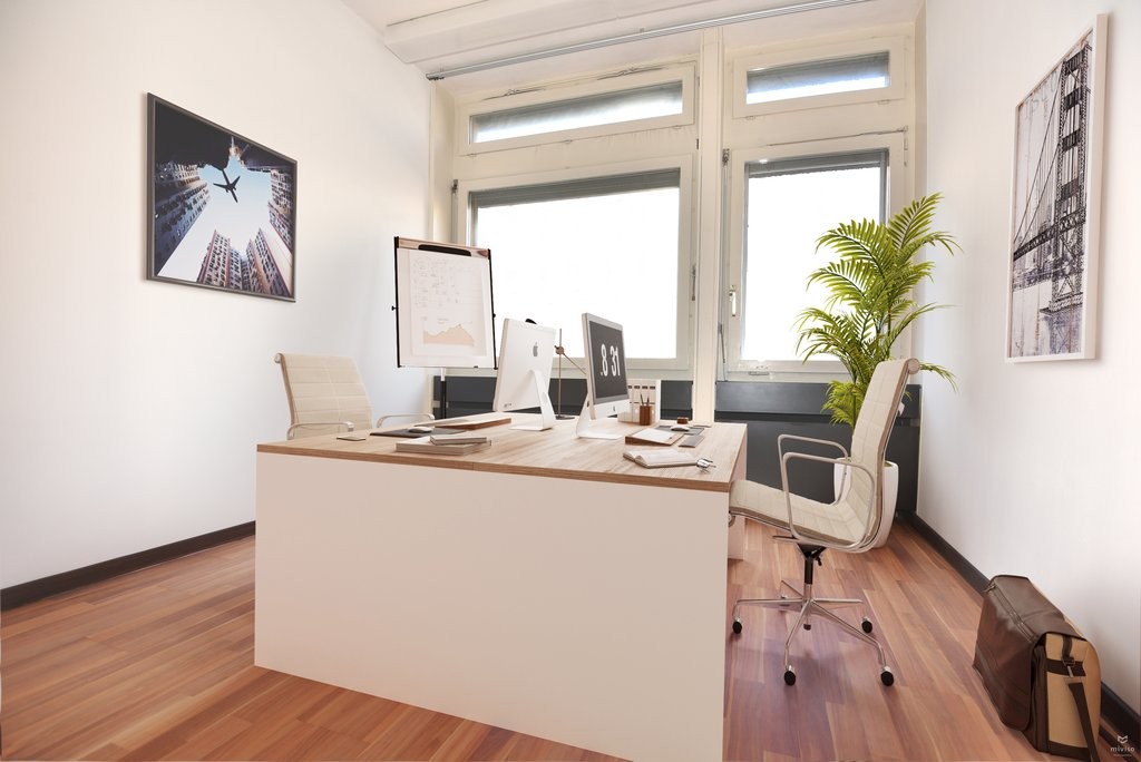 38m² office