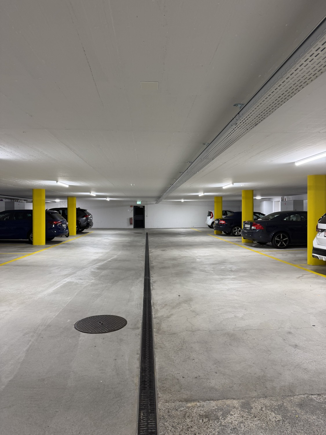 Underground slot