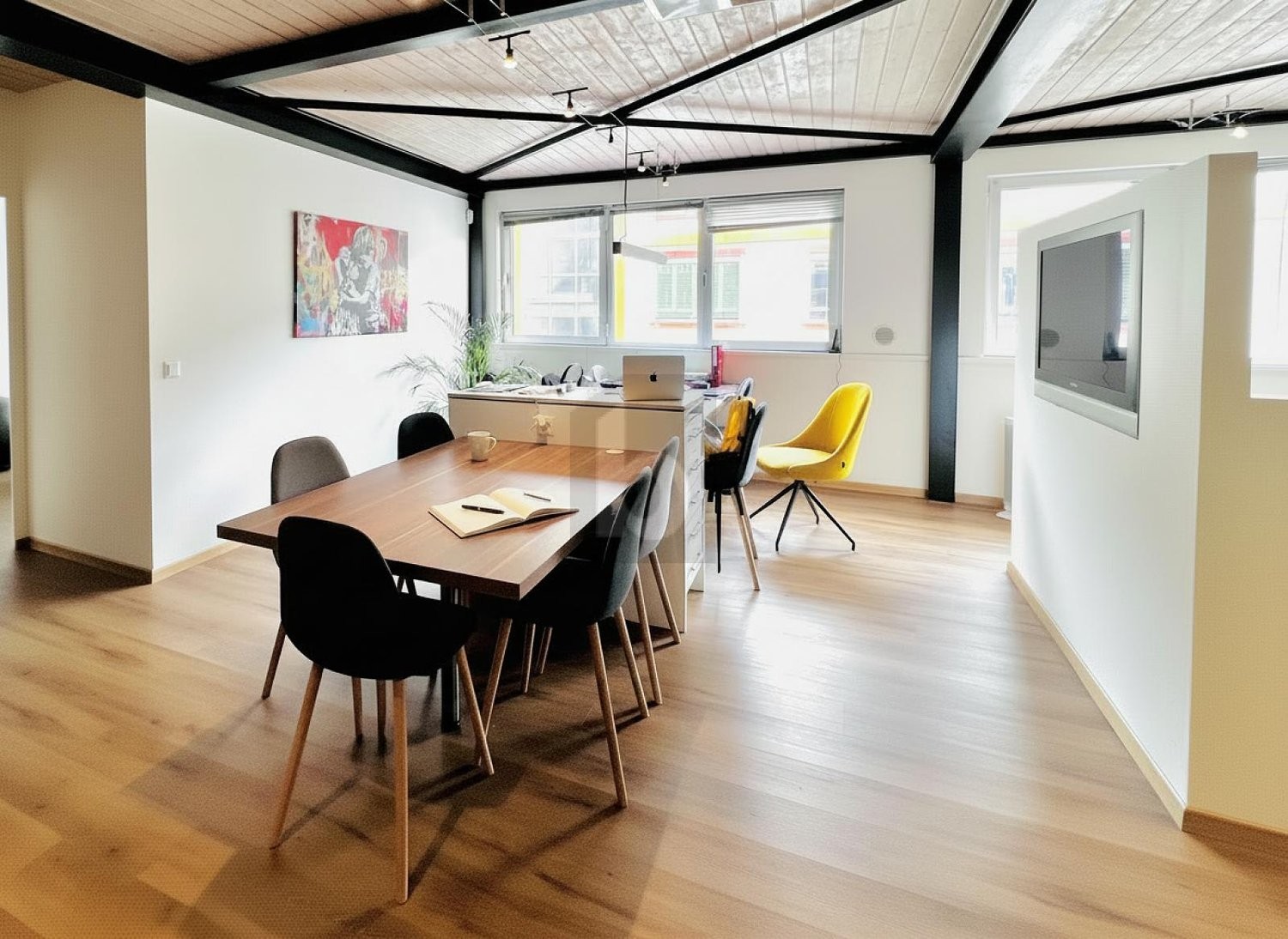 12m² office