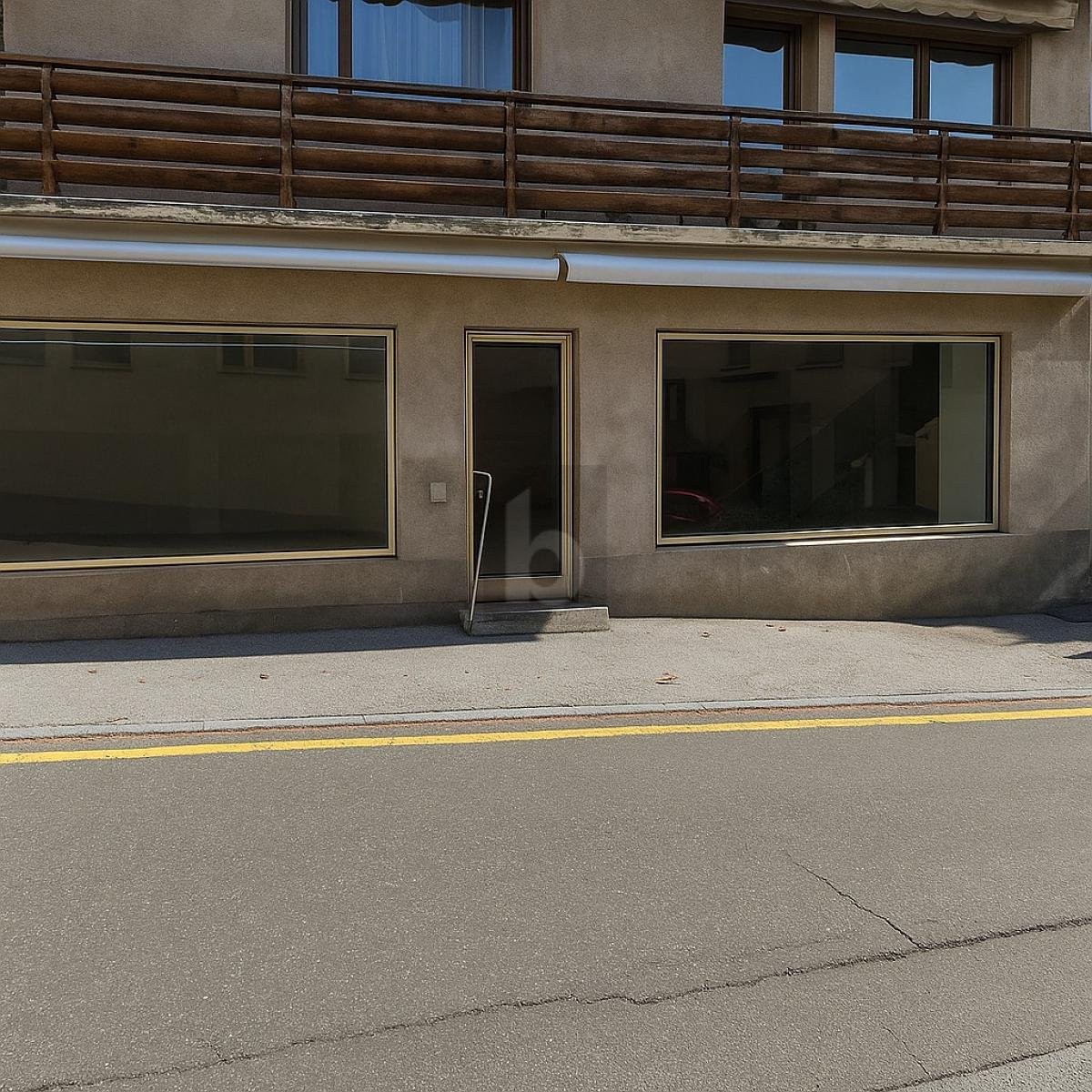 190m² shop, photo 4 sur 4