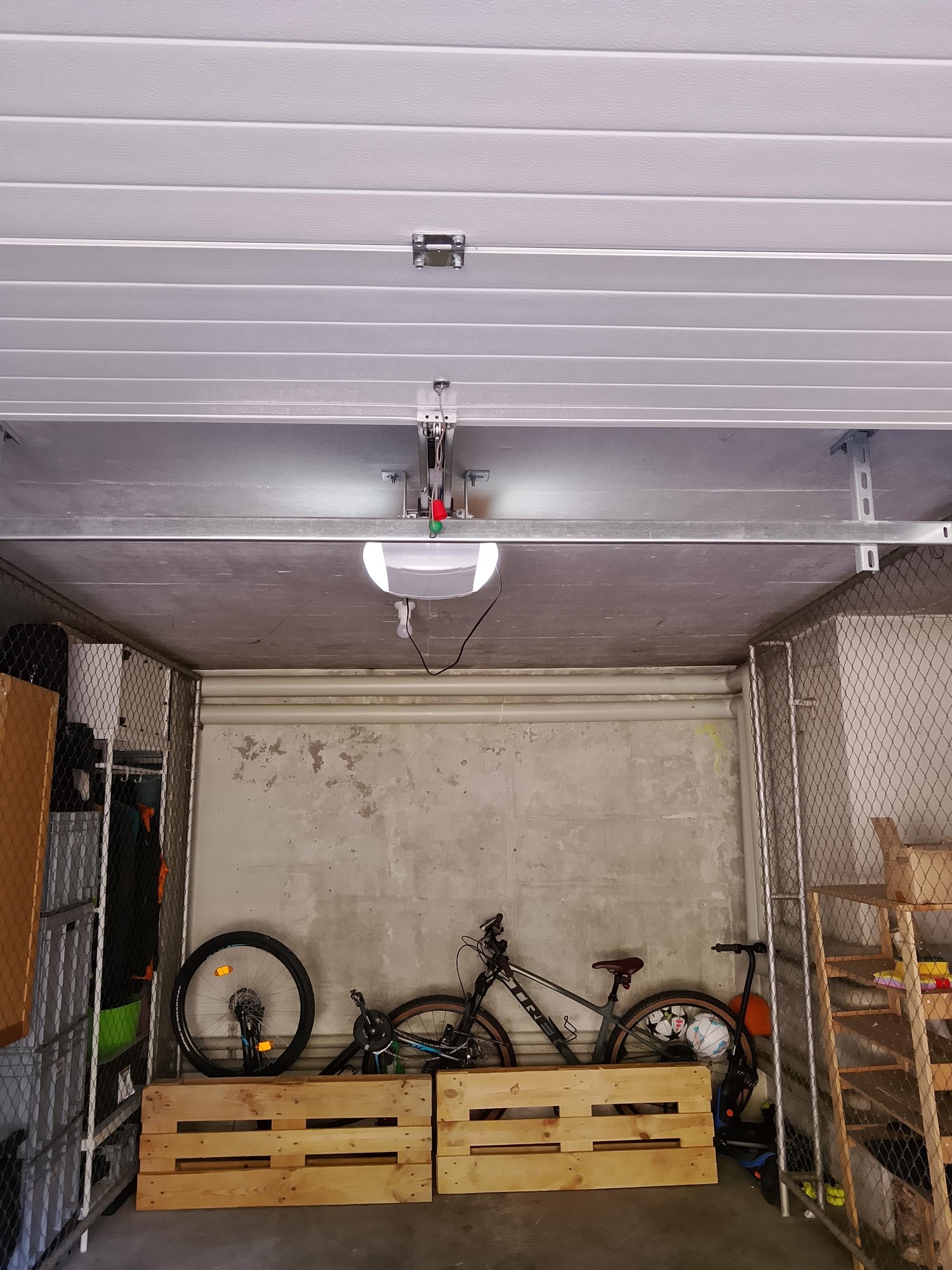 Garage individuelle, photo 2 sur 3
