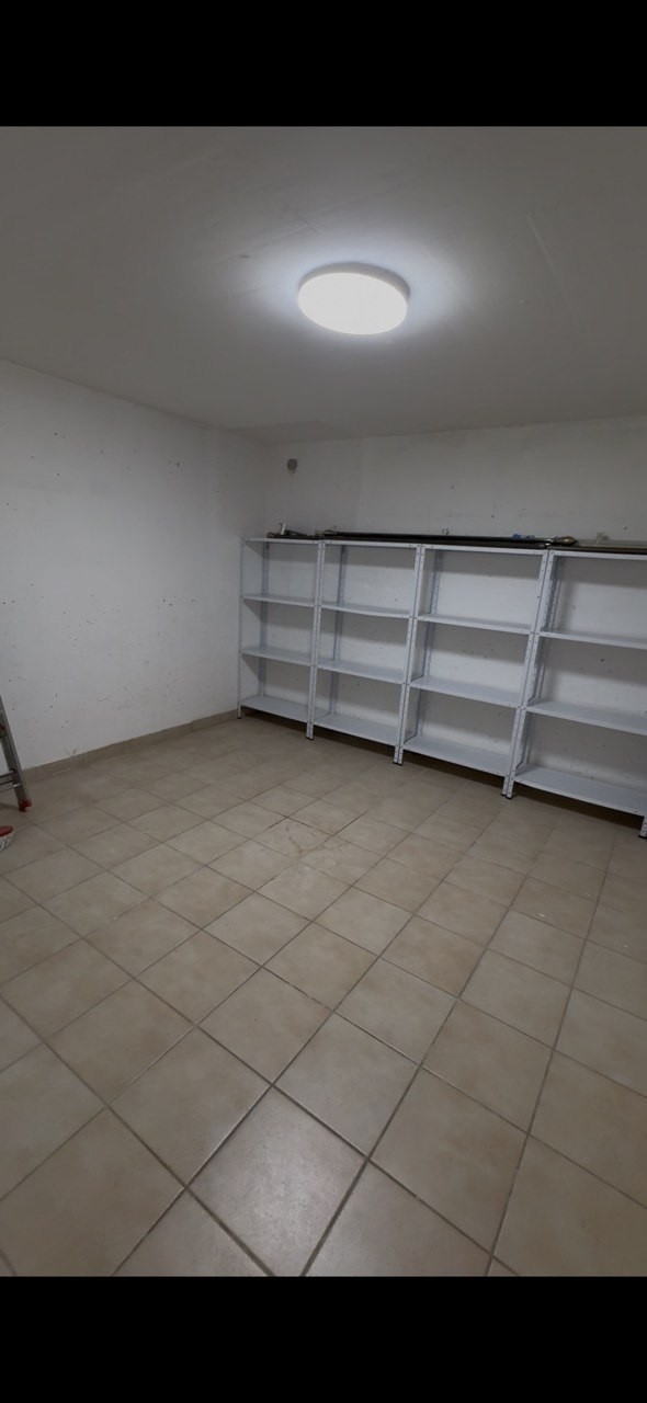 6 rooms single house