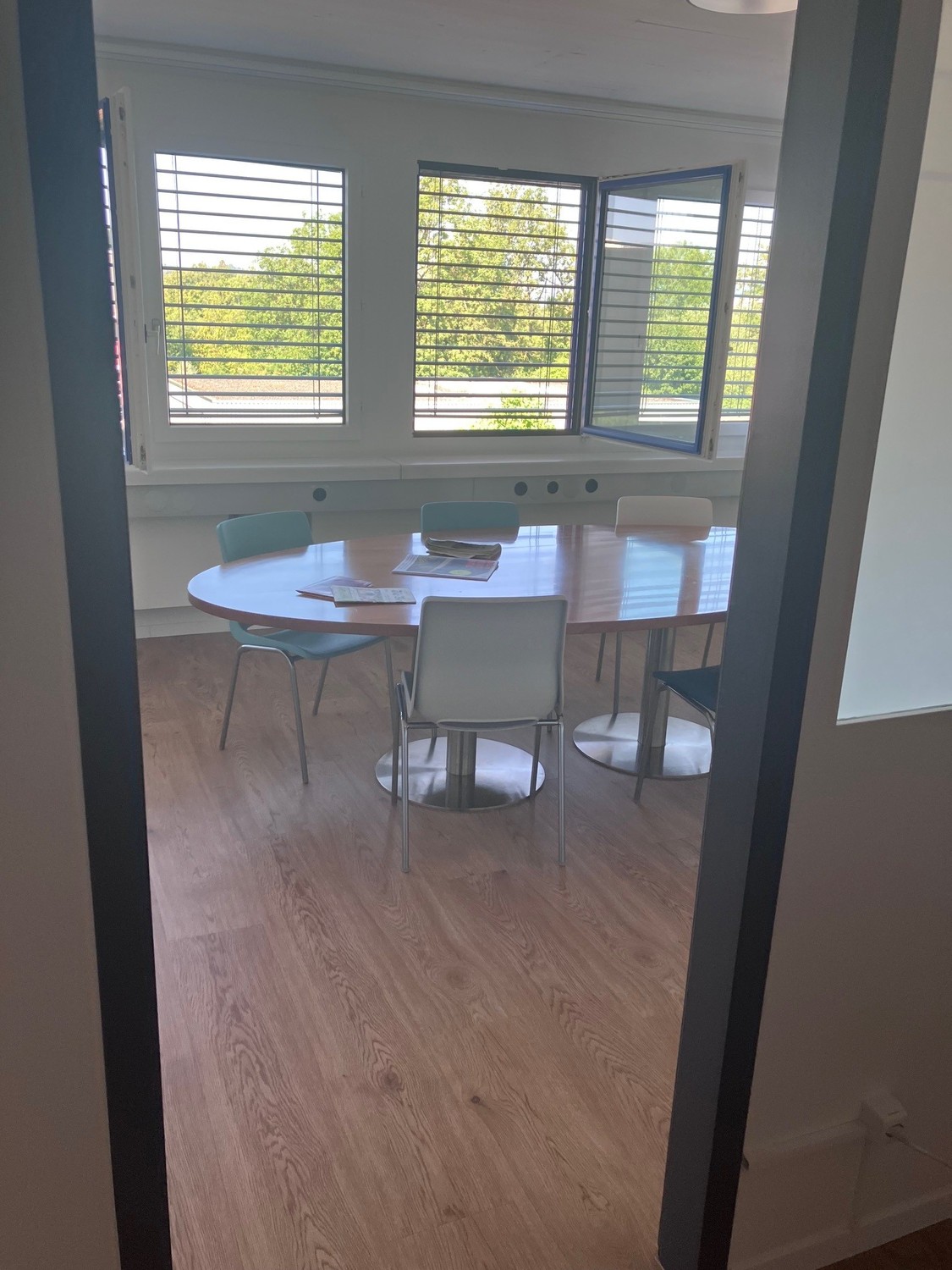 85m² de bureau