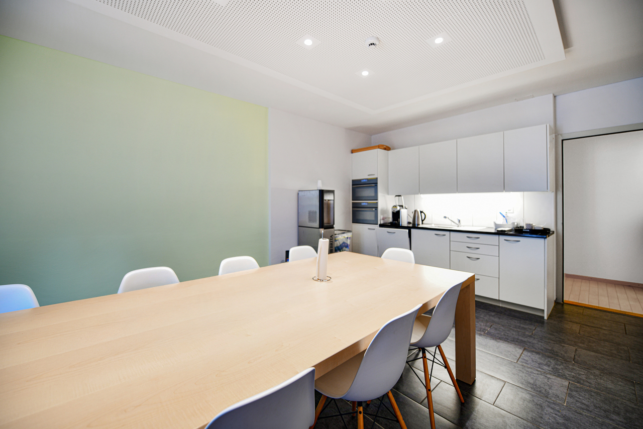 1299m² commercial, photo 9 sur 10