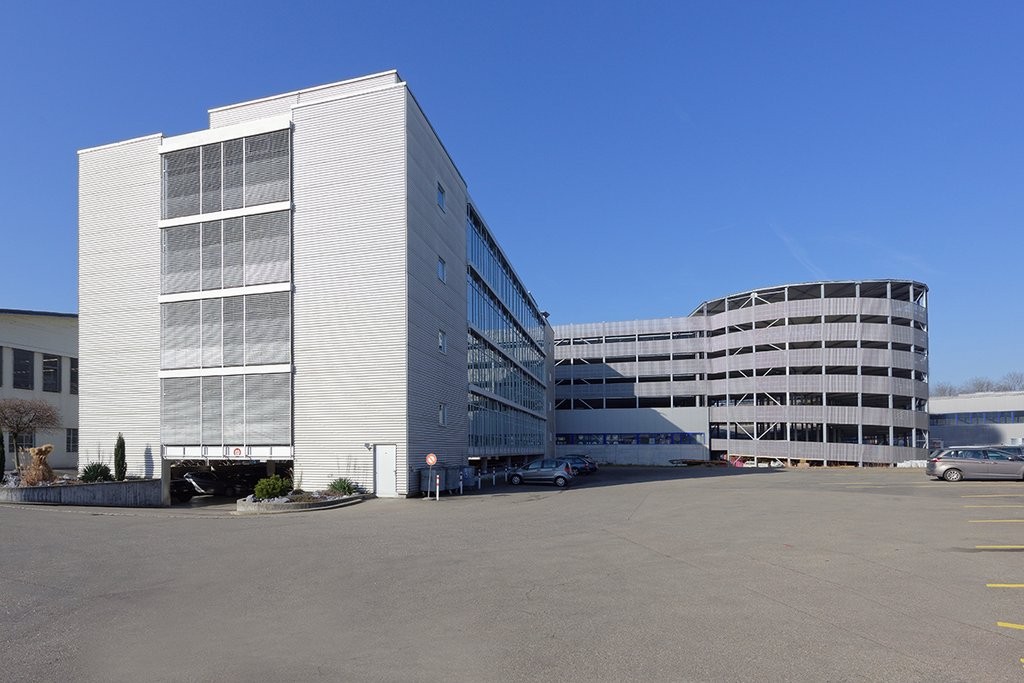 350m² de bureau, photo 1 sur 6