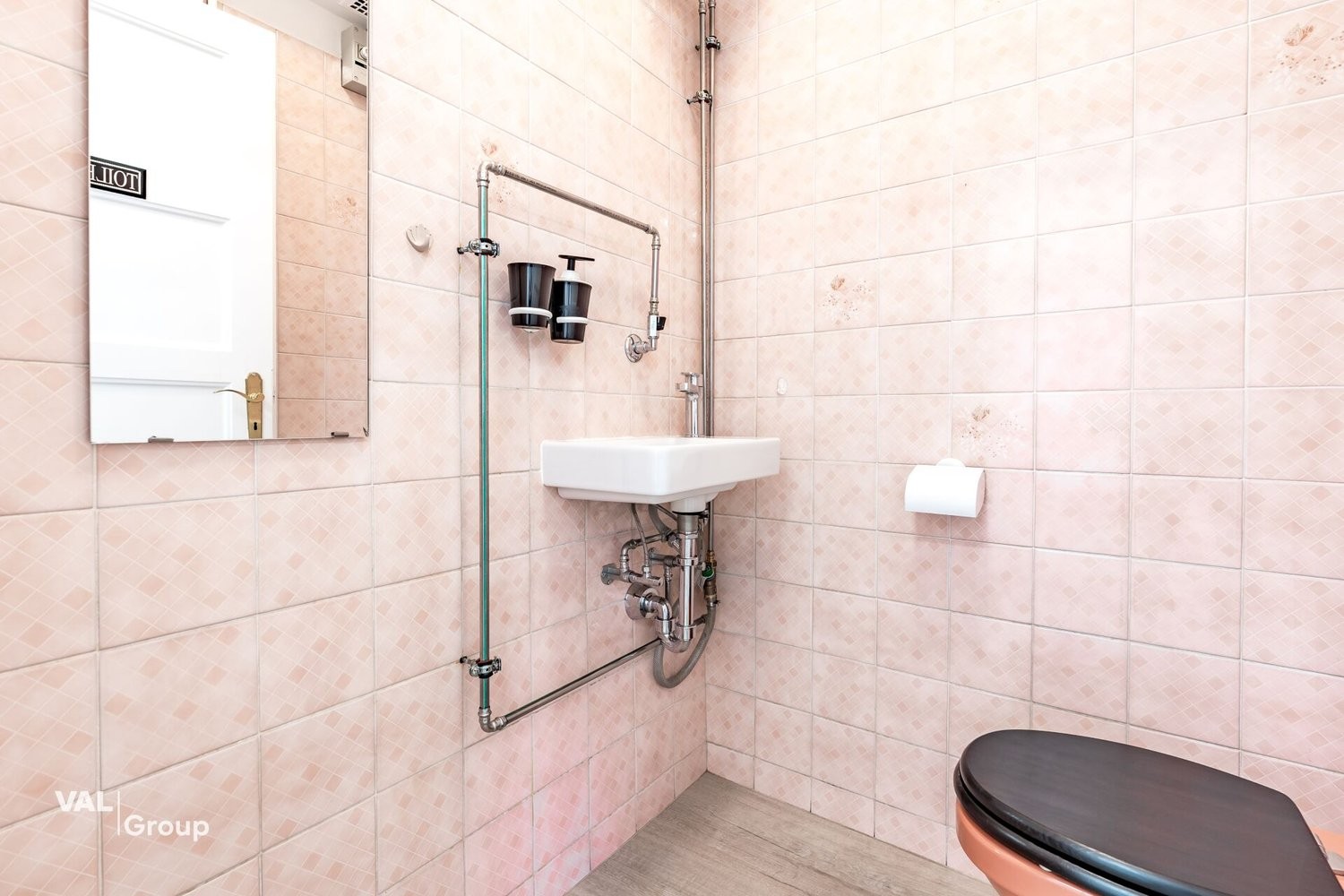78m² office