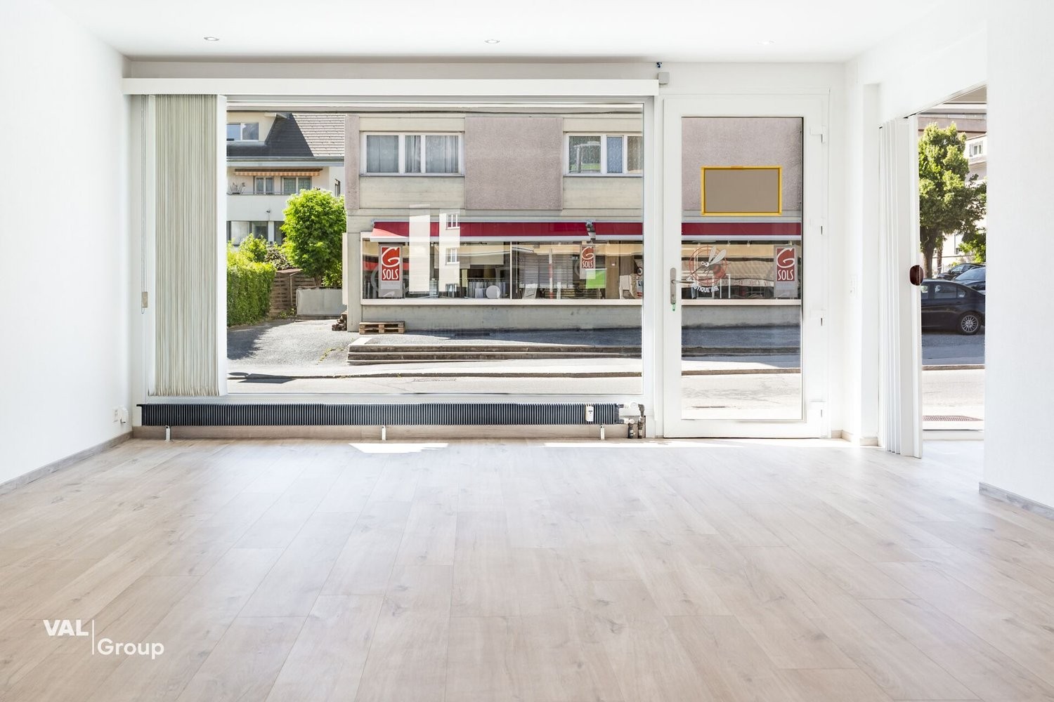 78m² office