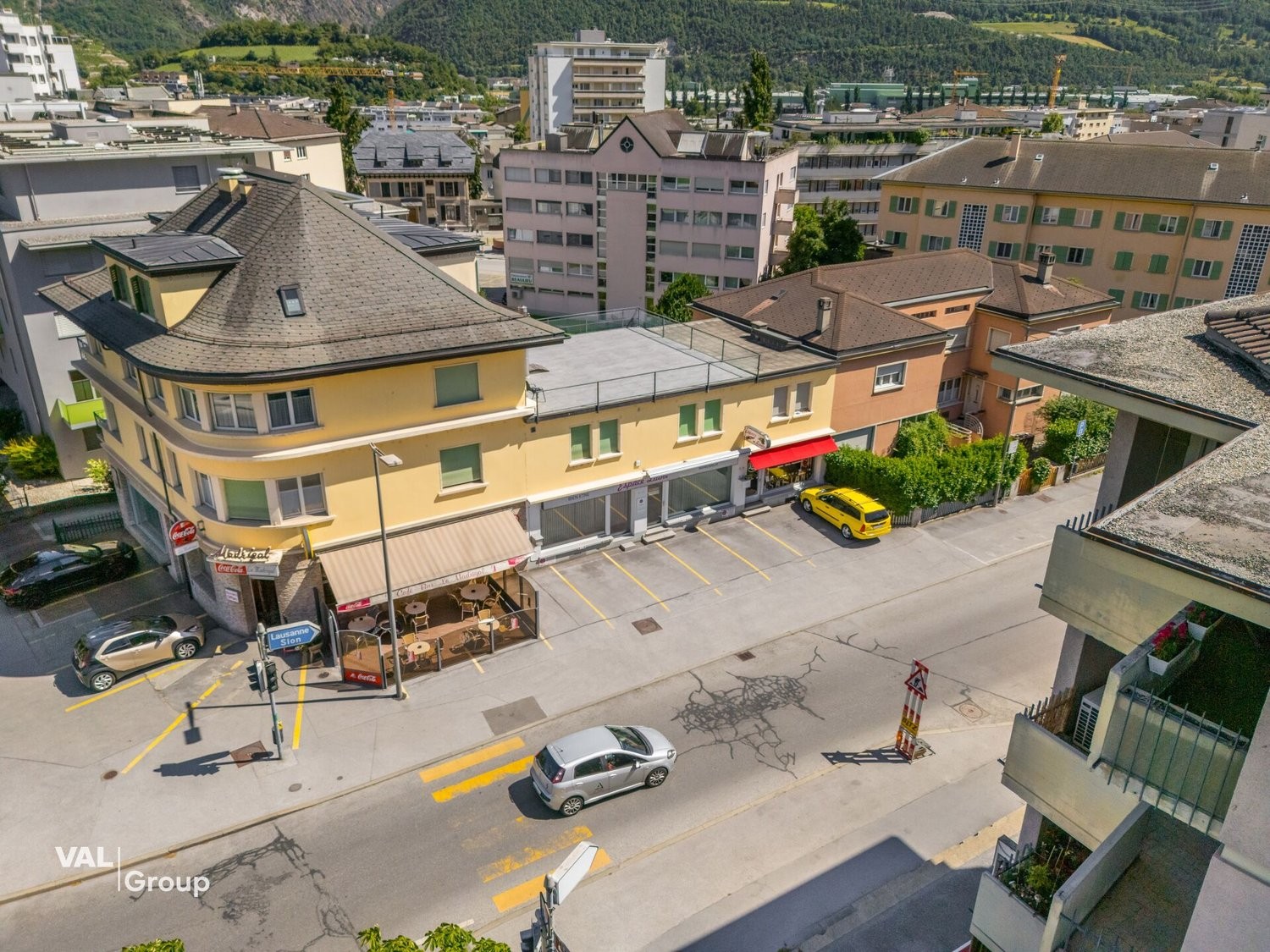 78m² office
