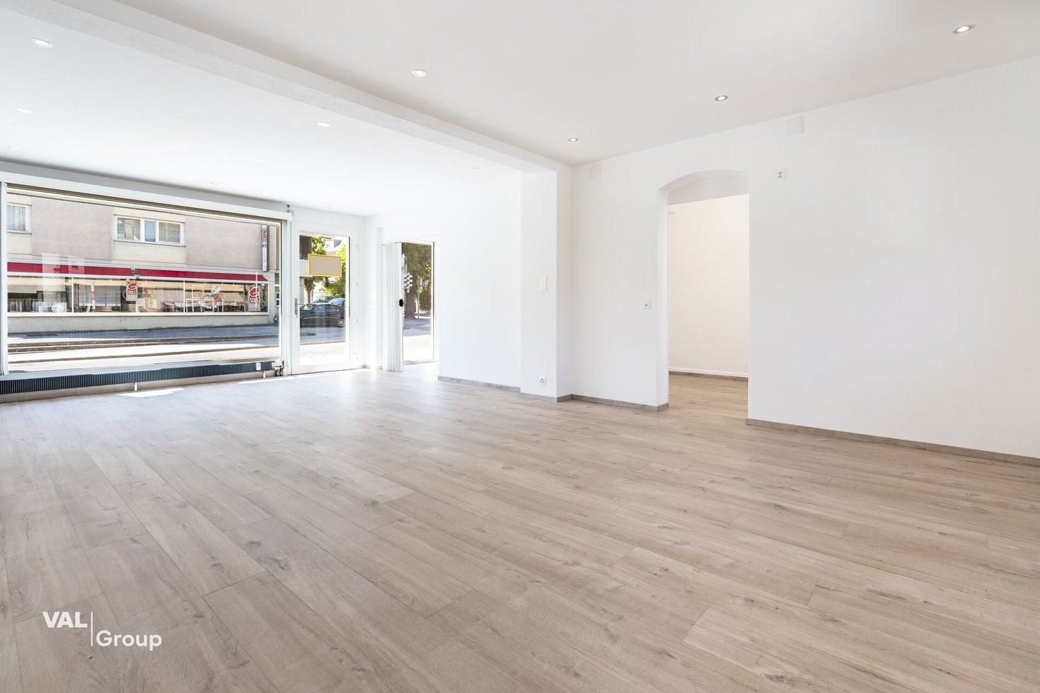 78m² office