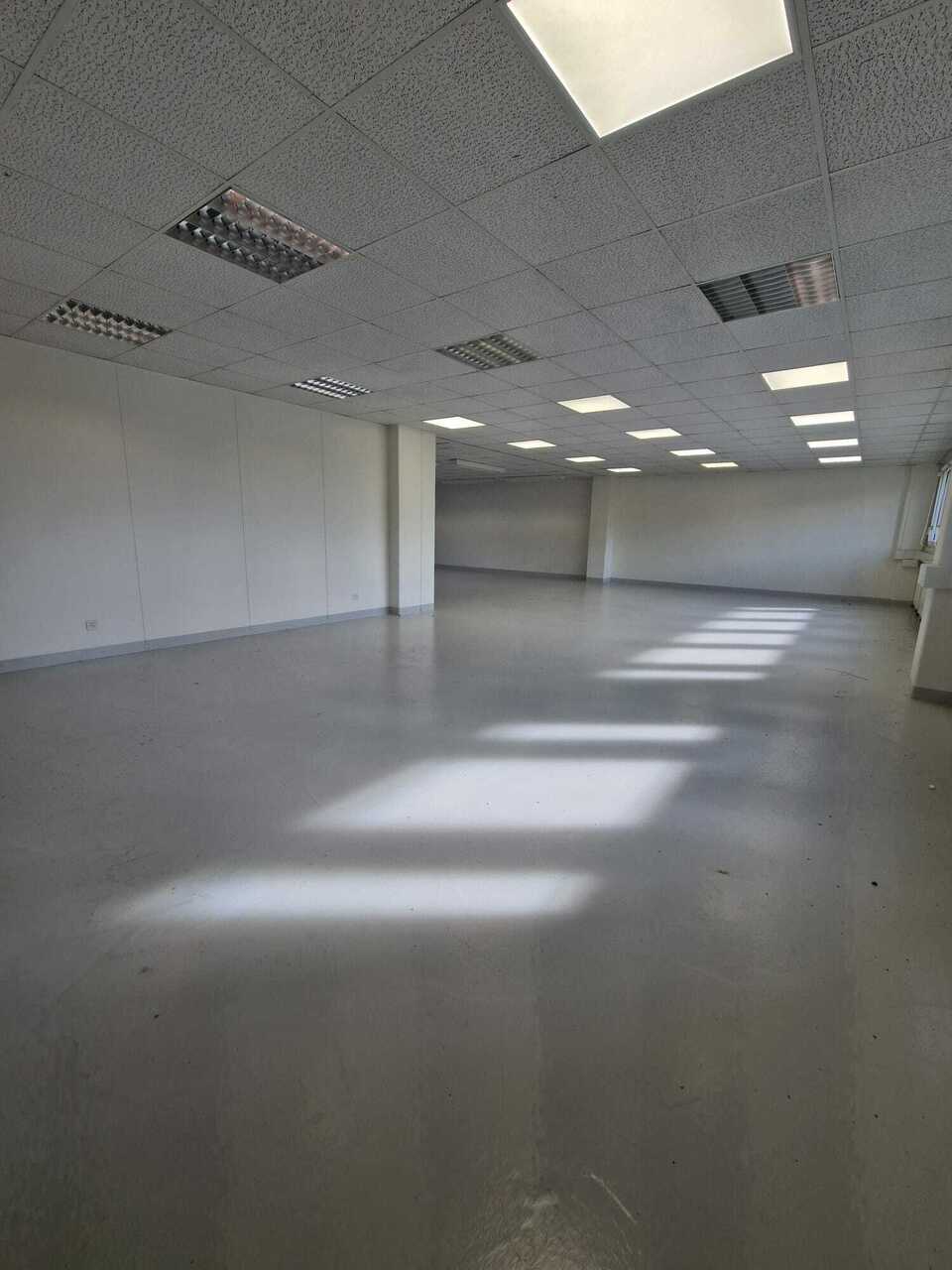 194m² office, photo 5 sur 5
