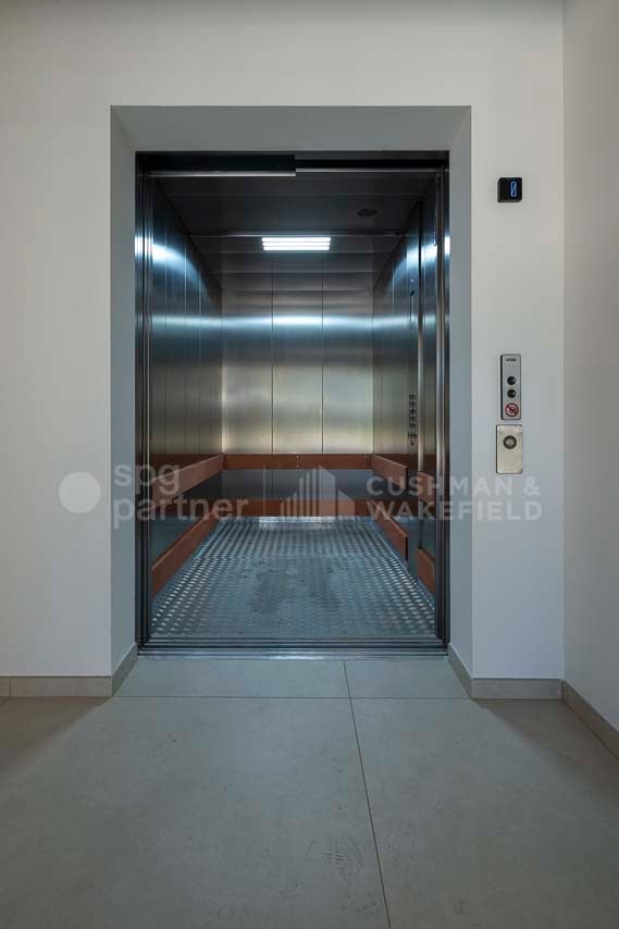 1664m² office, photo 10 sur 10