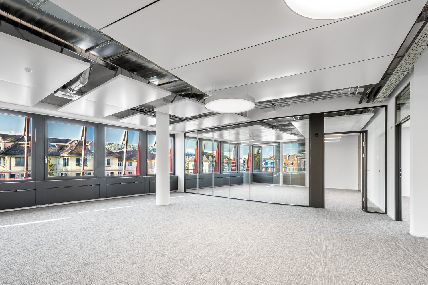 140m² bureau, photo 4 sur 6