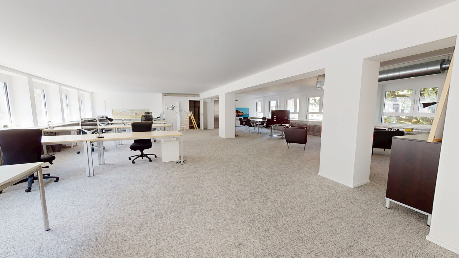 387m² bureau, photo 9 sur 10