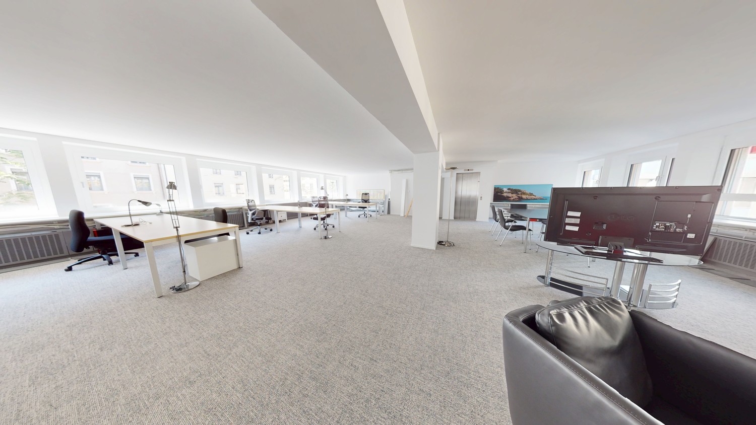 387m² bureau, photo 10 sur 10