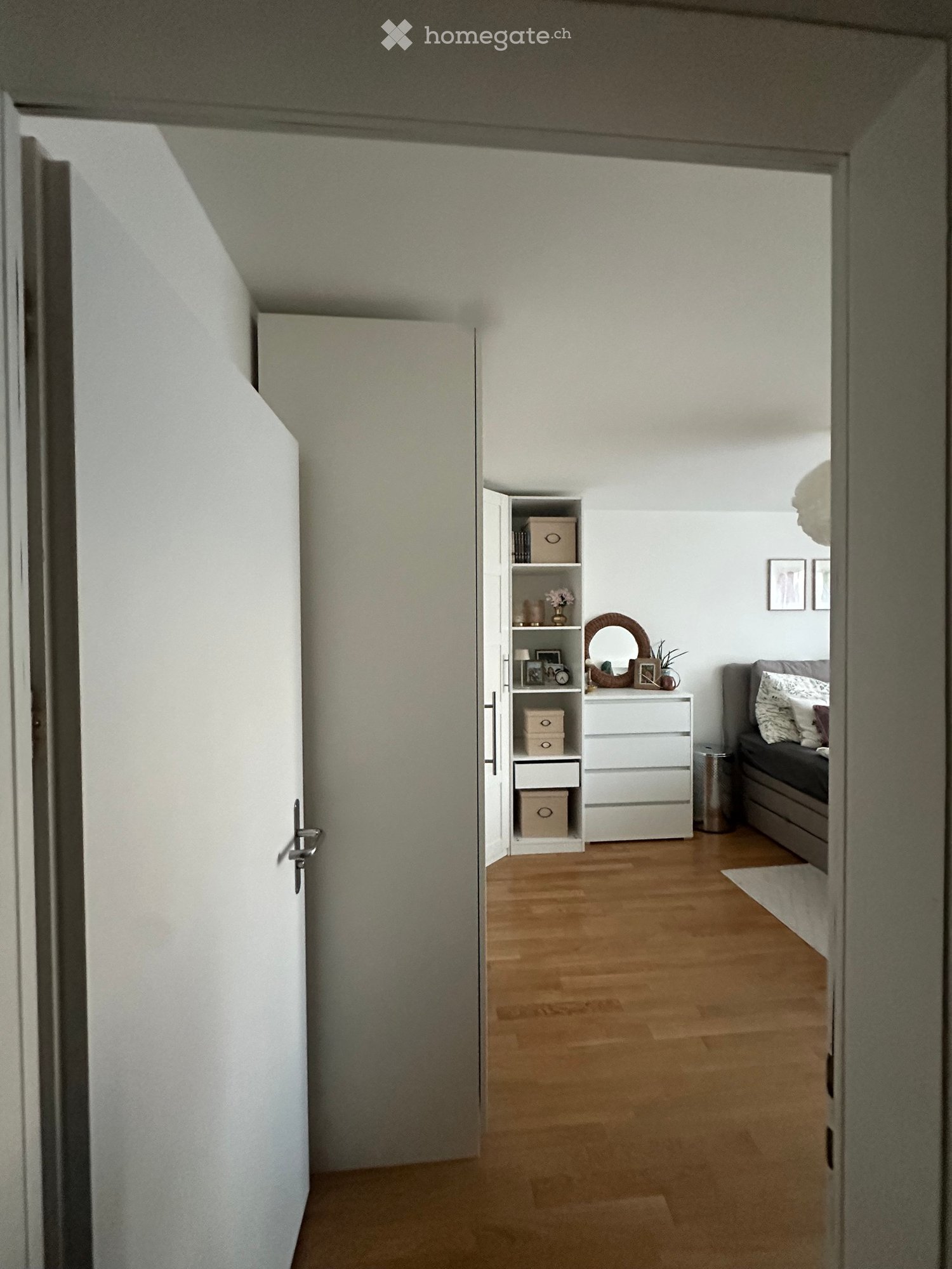 1 room single room