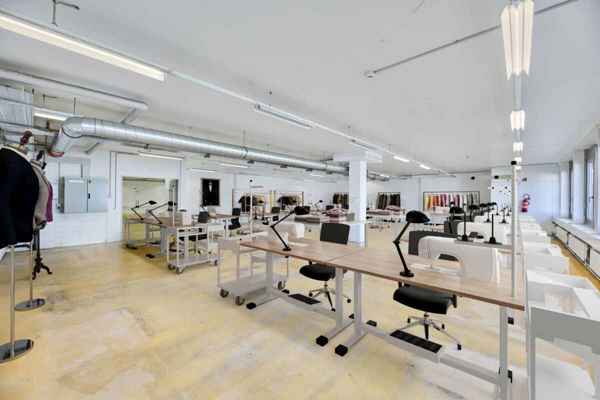 790m² commercial, photo 2 sur 10
