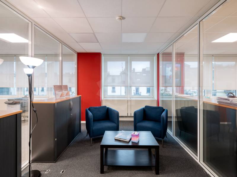 161m² office, photo 4 sur 10