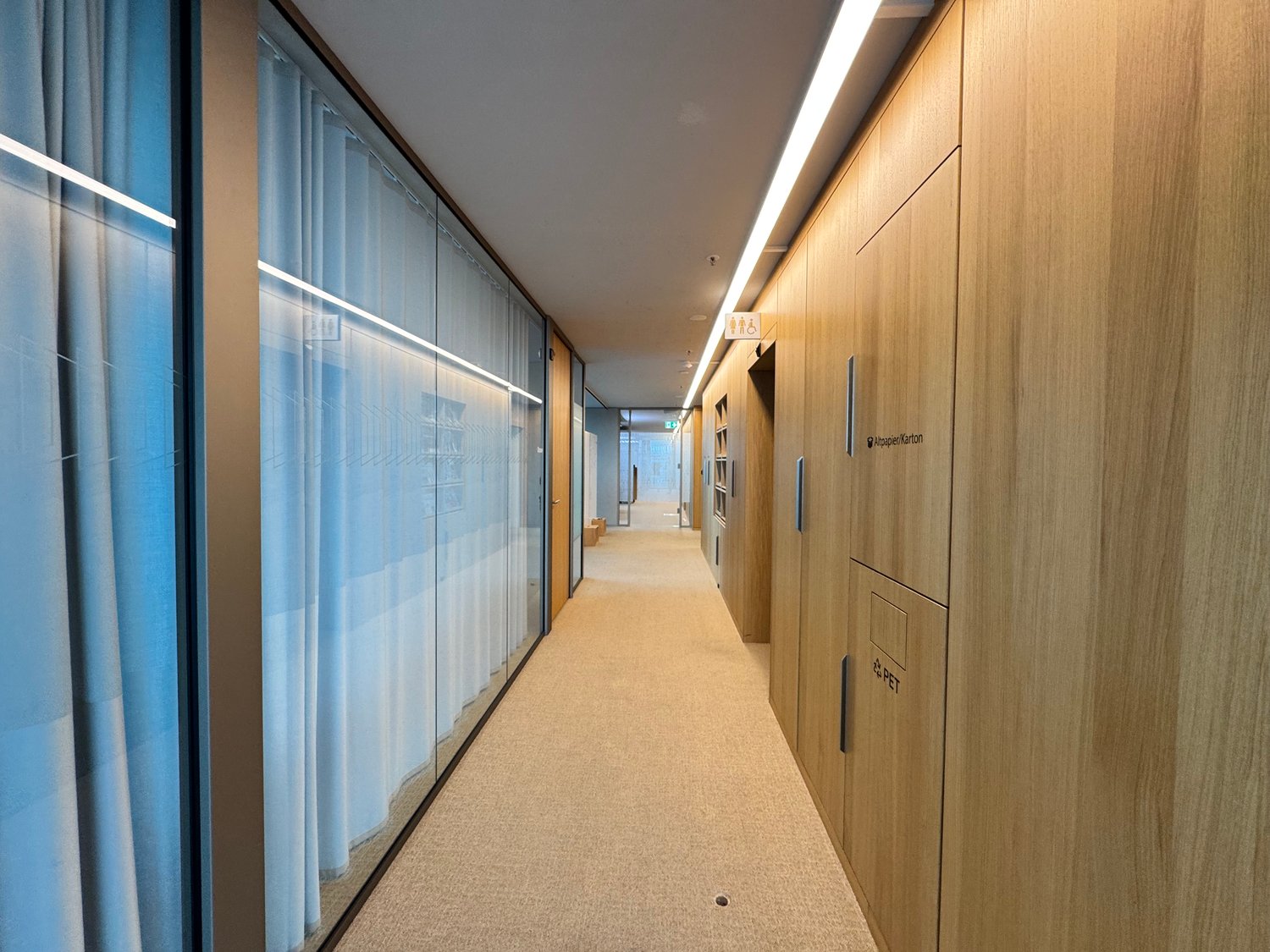 332m² bureau, photo 6 sur 10