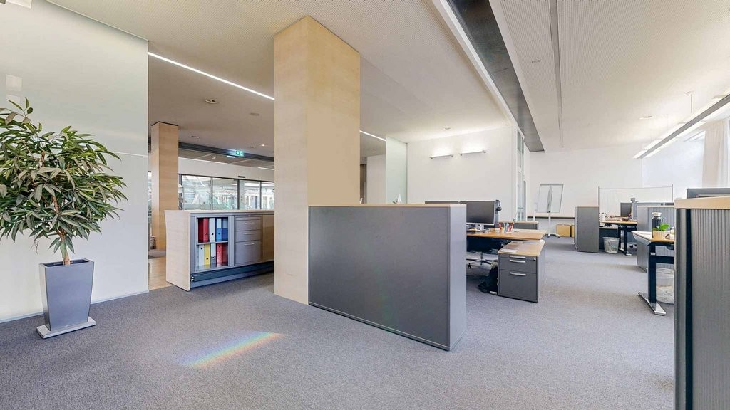 316m² bureau