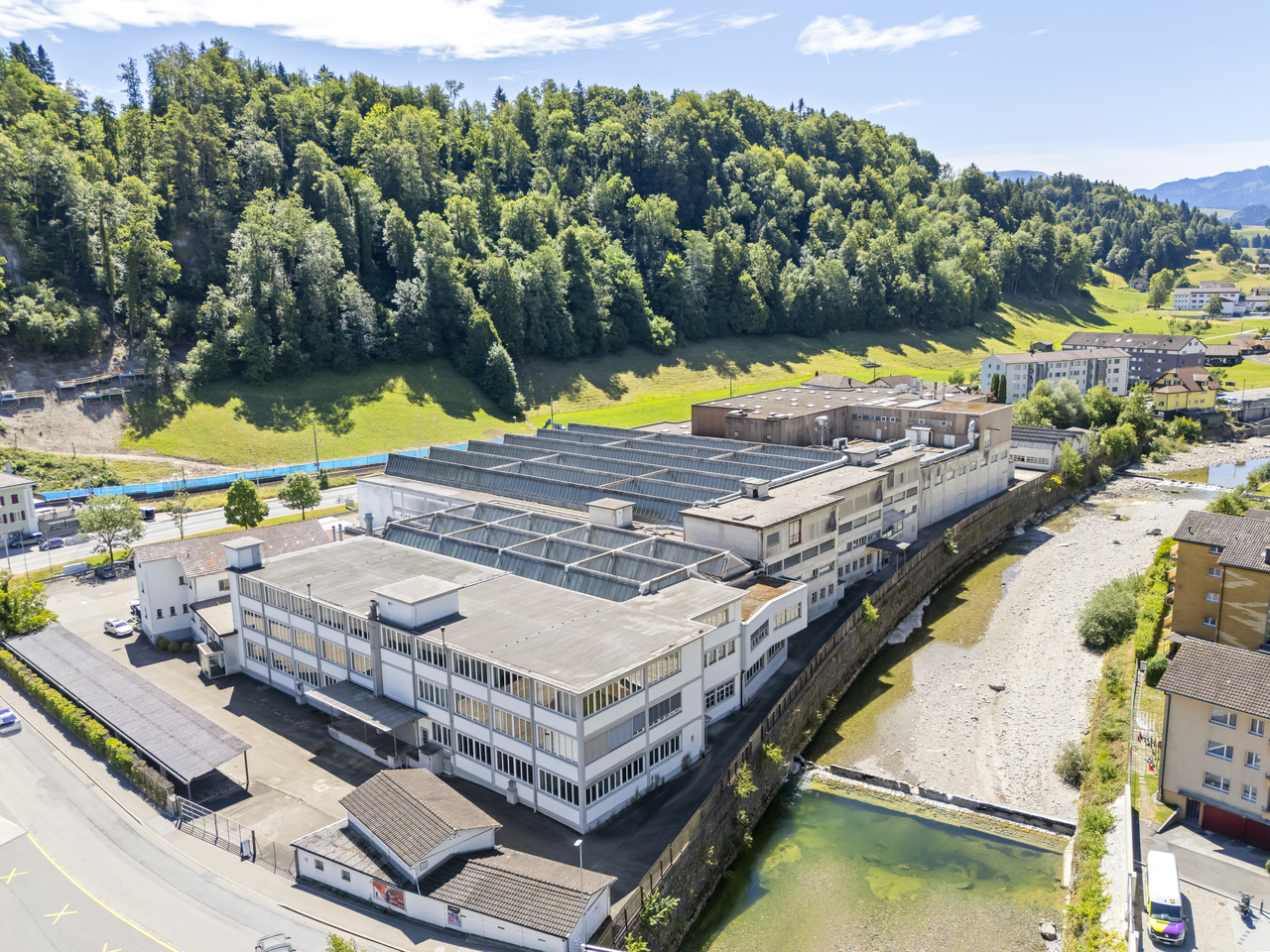 600m² commercial, photo 1 sur 10
