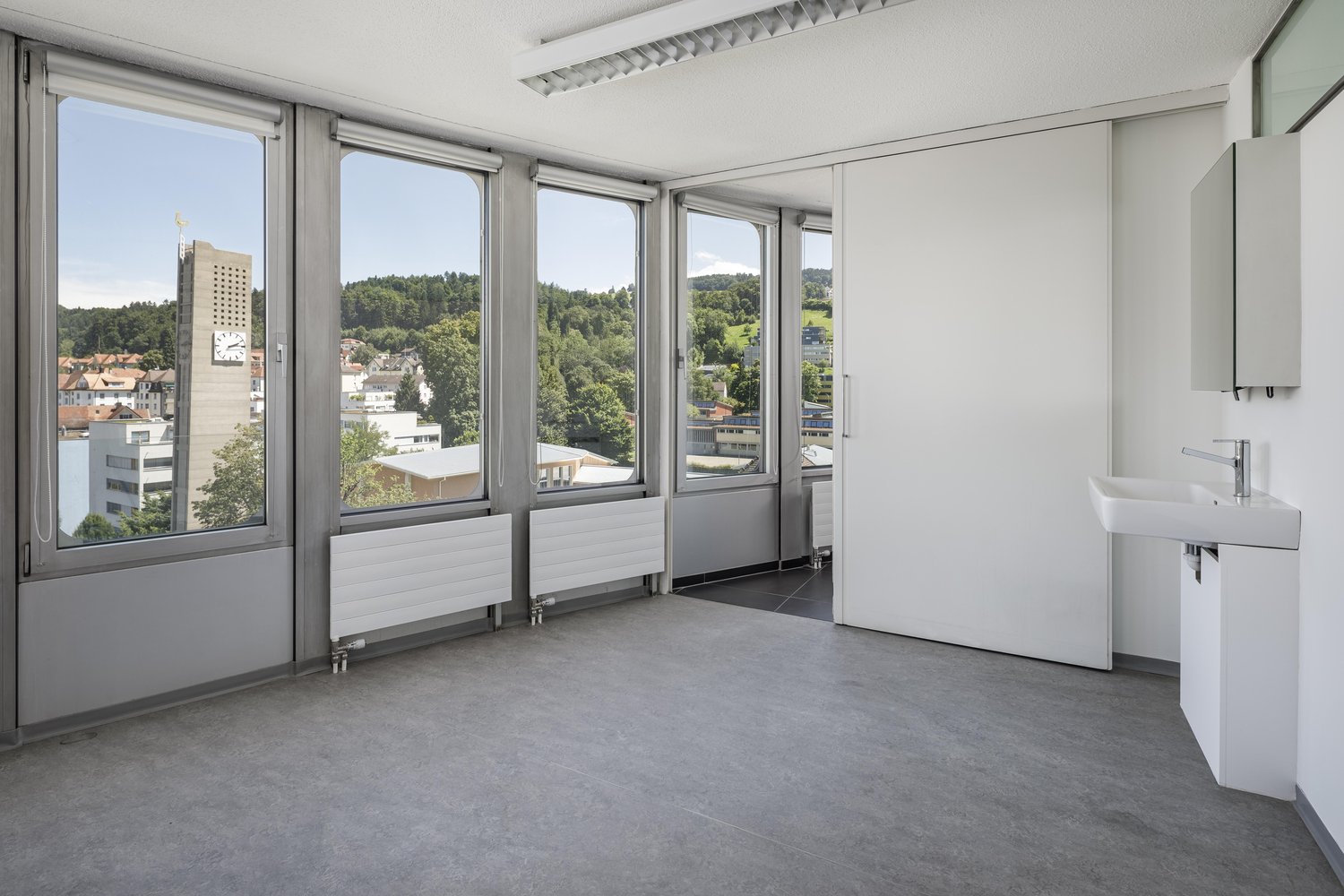 385m² commercial, photo 5 sur 10