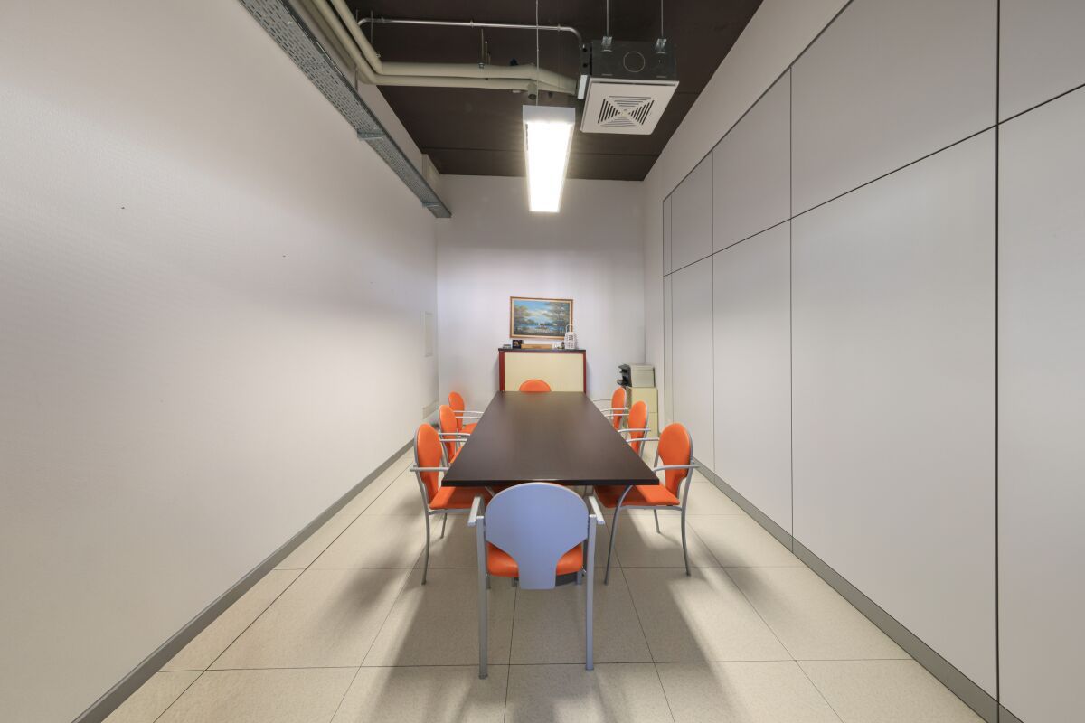 120m² commercial, photo 6 sur 7