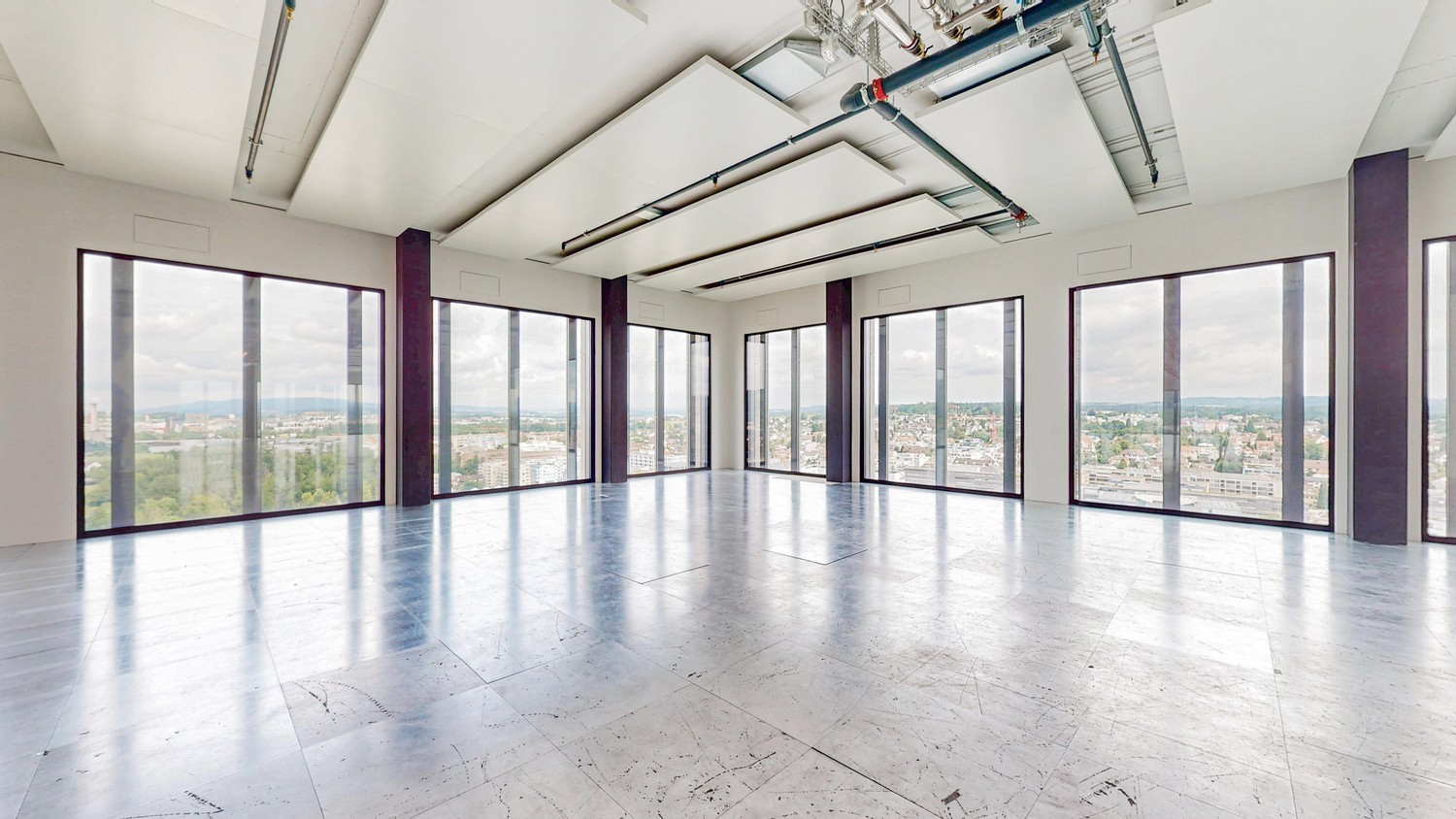 1456m² office