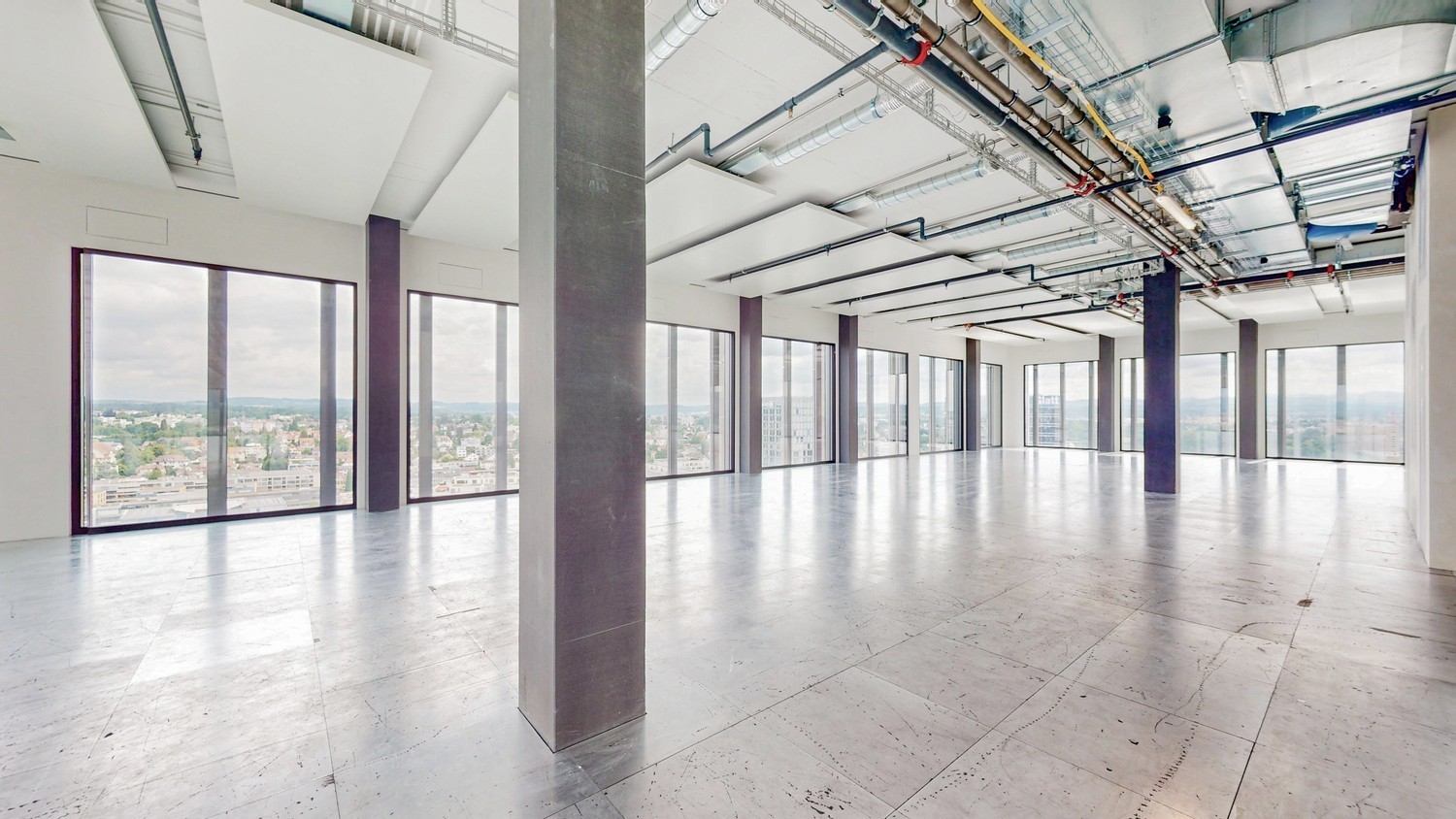 1456m² office
