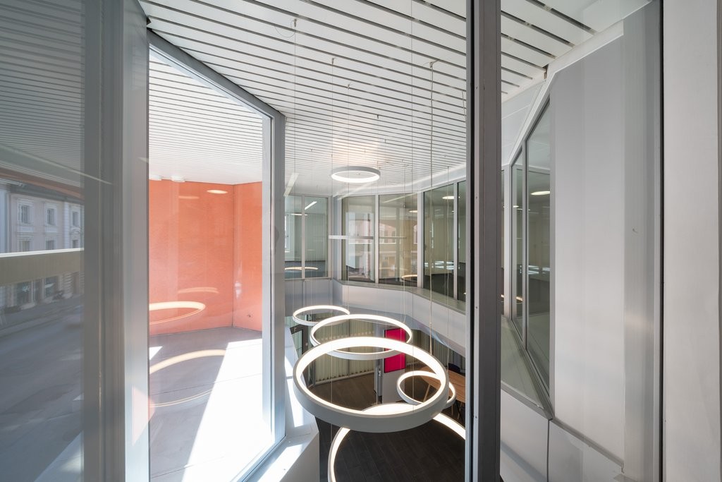 271m² bureau, photo 4 sur 10