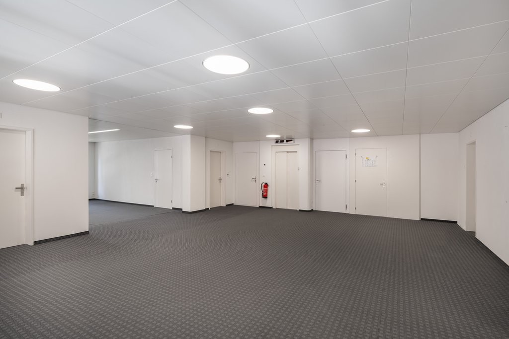 271m² bureau, photo 7 sur 10