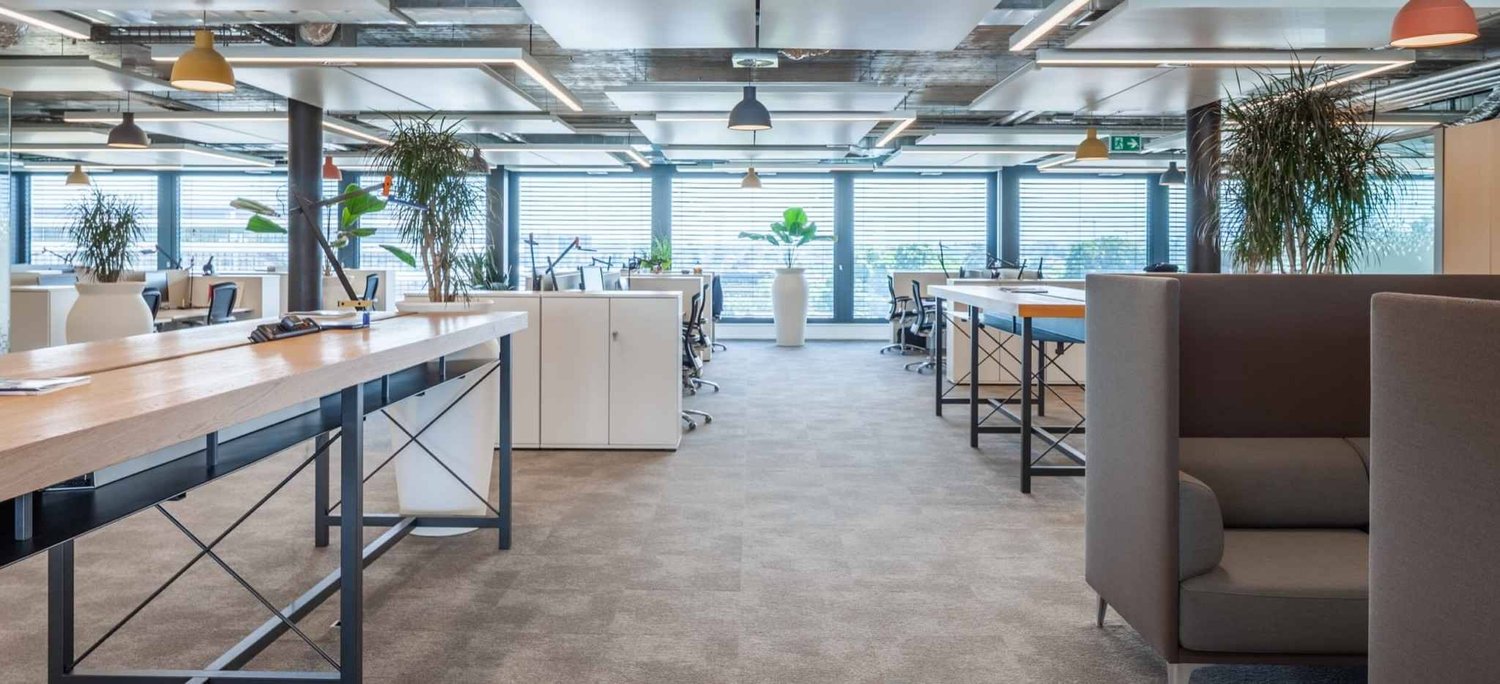 630m² commercial, photo 2 sur 7