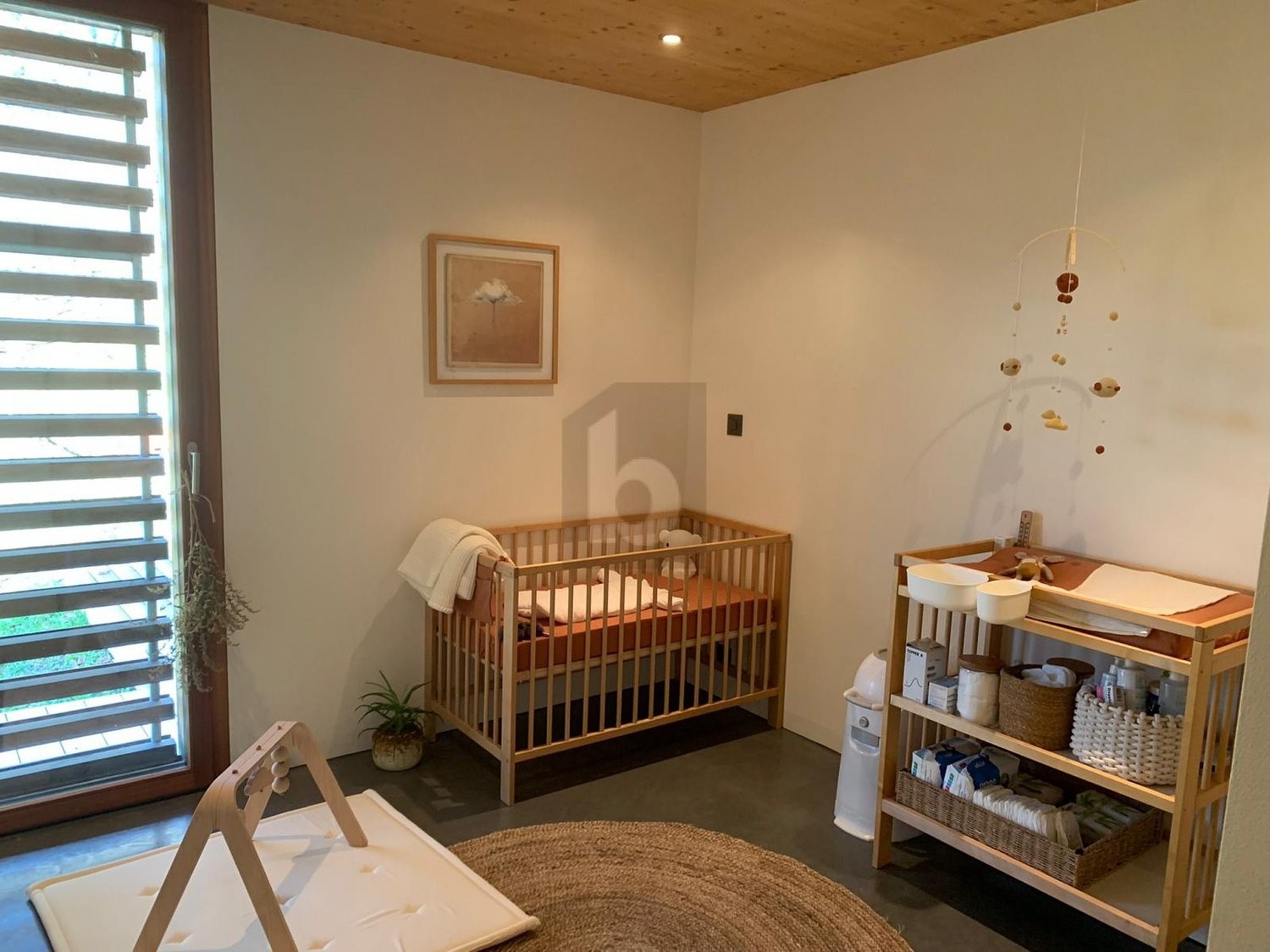 5 rooms single house