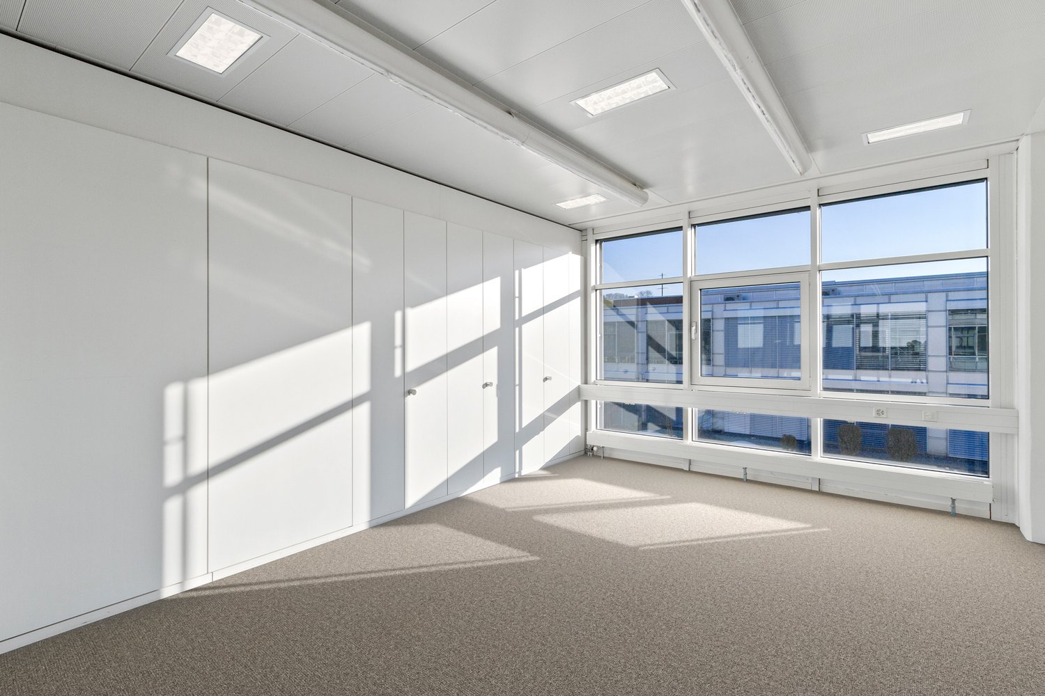 427m² bureau