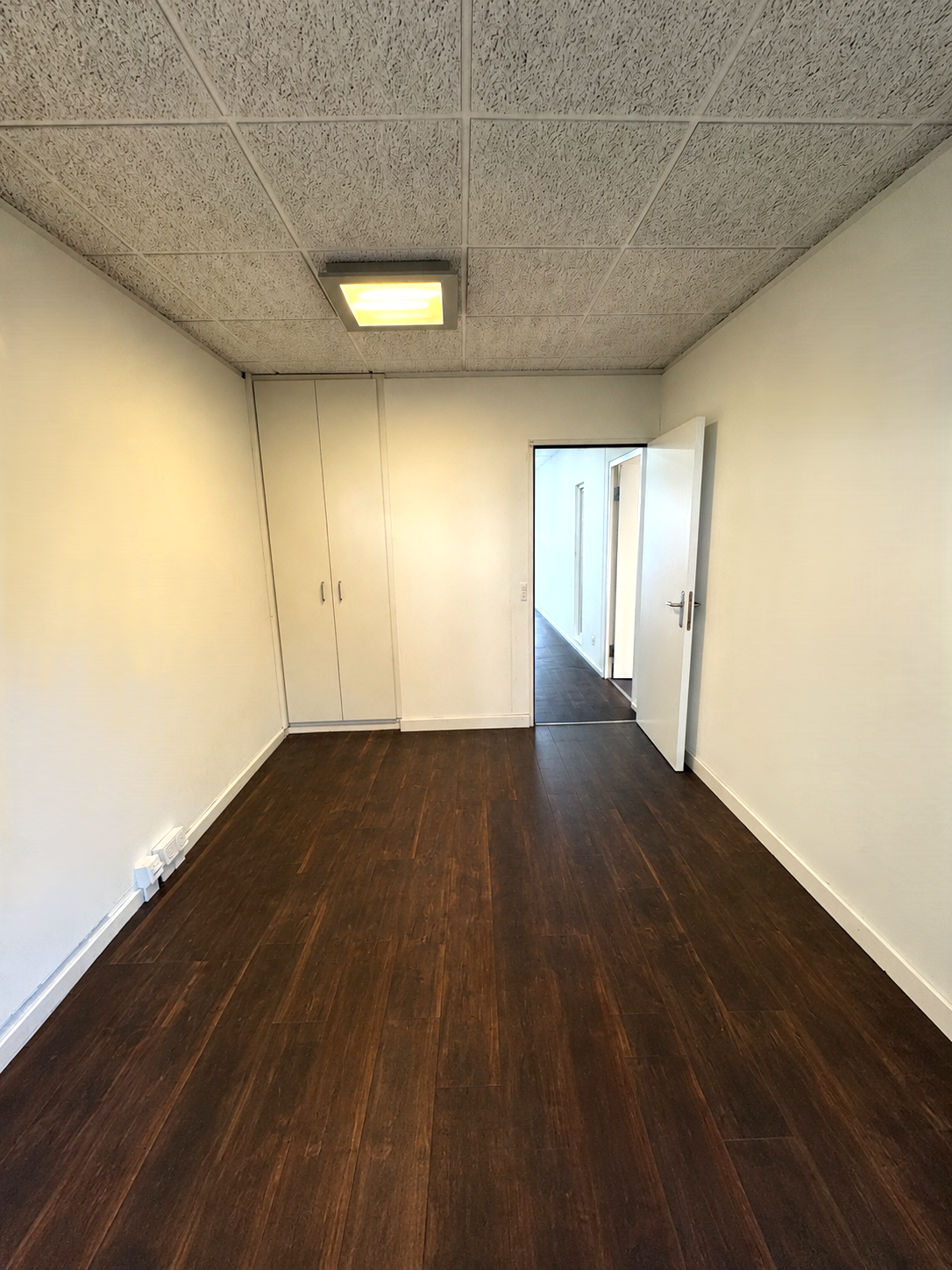 Commerce de 134m², photo 4 sur 7