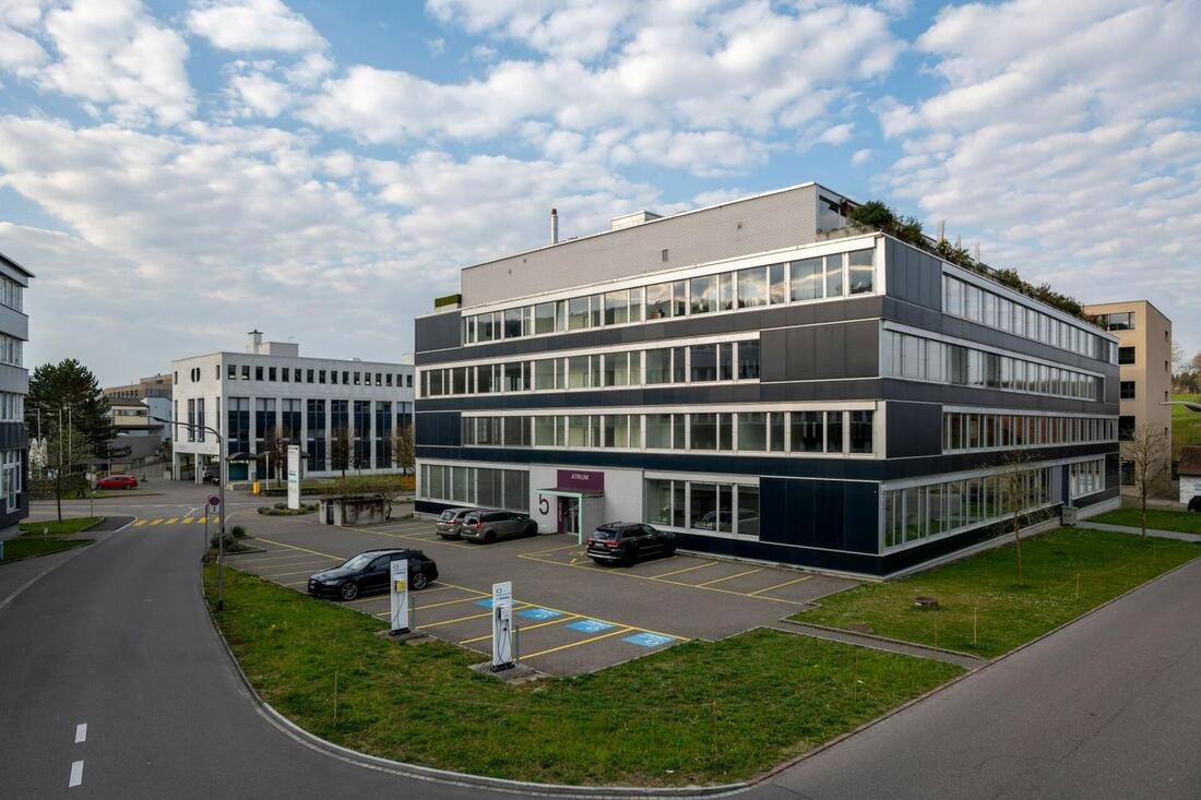 Bureau de 118m², photo 2 sur 3