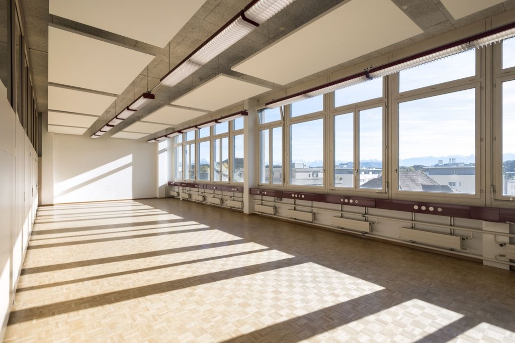 84m² bureau
