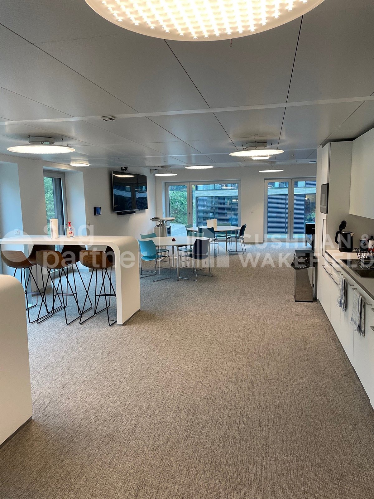 600m² office, photo 6 sur 7